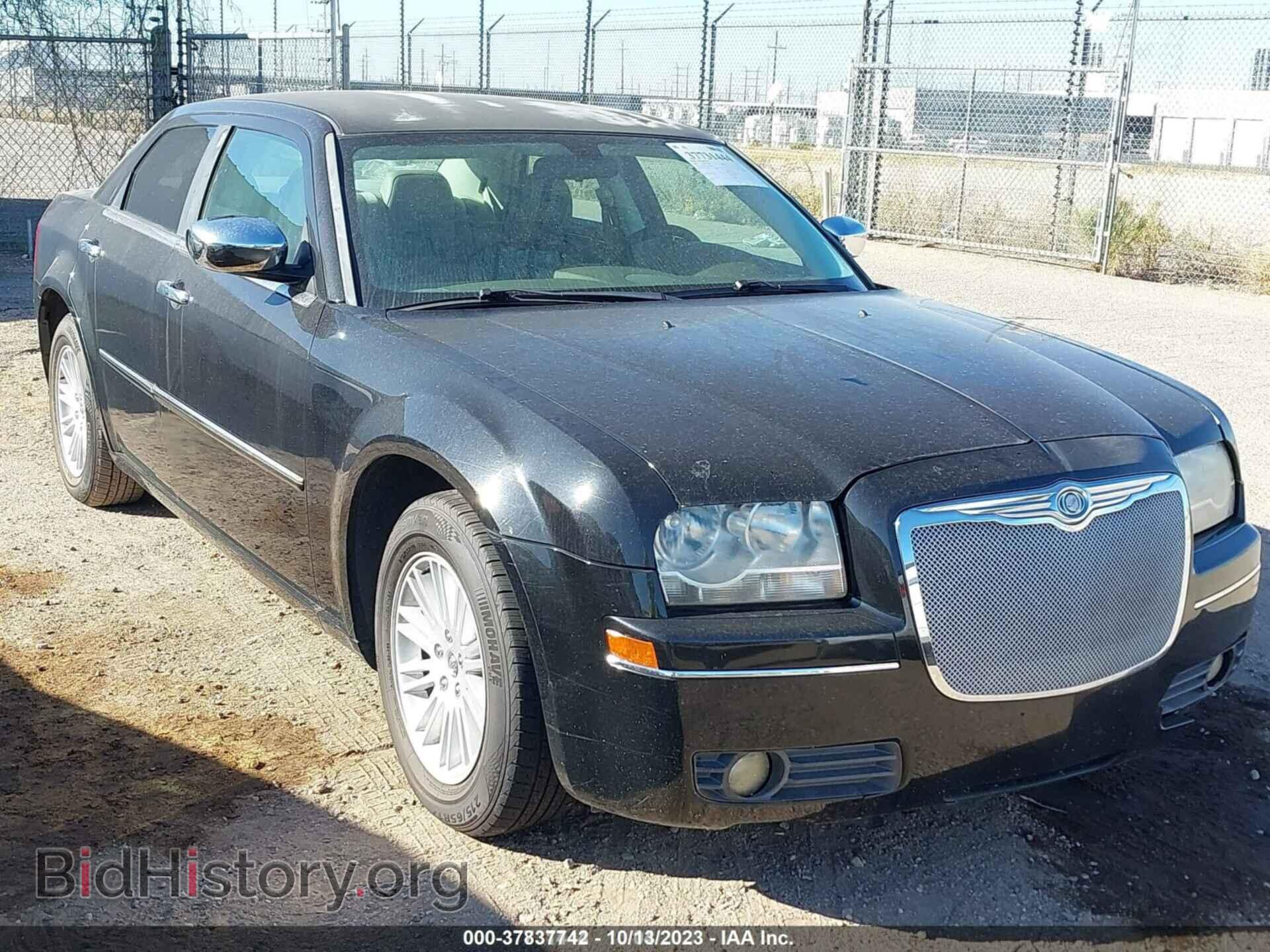 Фотография 2C3CA5CV3AH254043 - CHRYSLER 300 2010