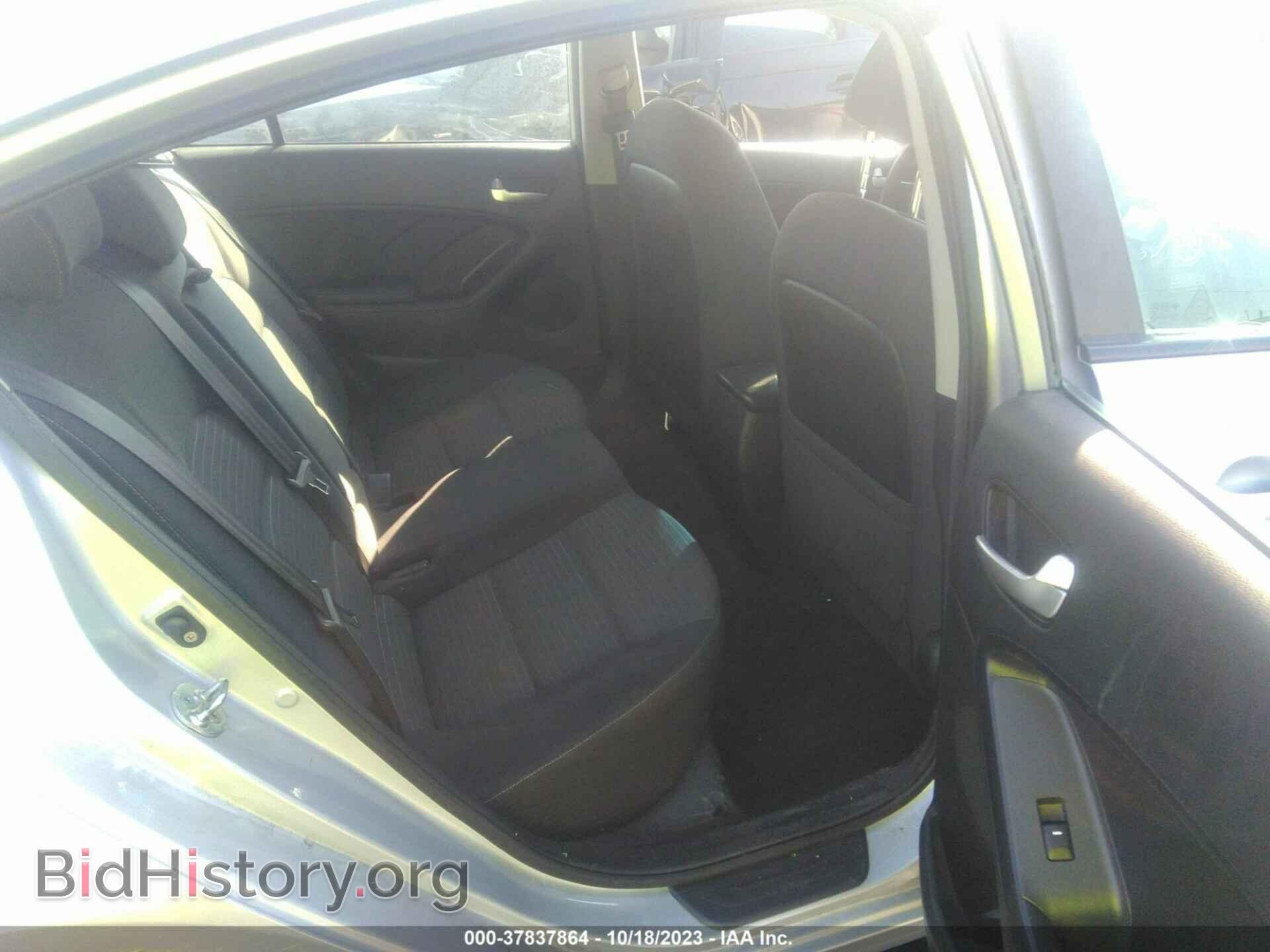 2017 KIA FORTE - VIN: 3KPFL4A75HE021627 - Фото 8