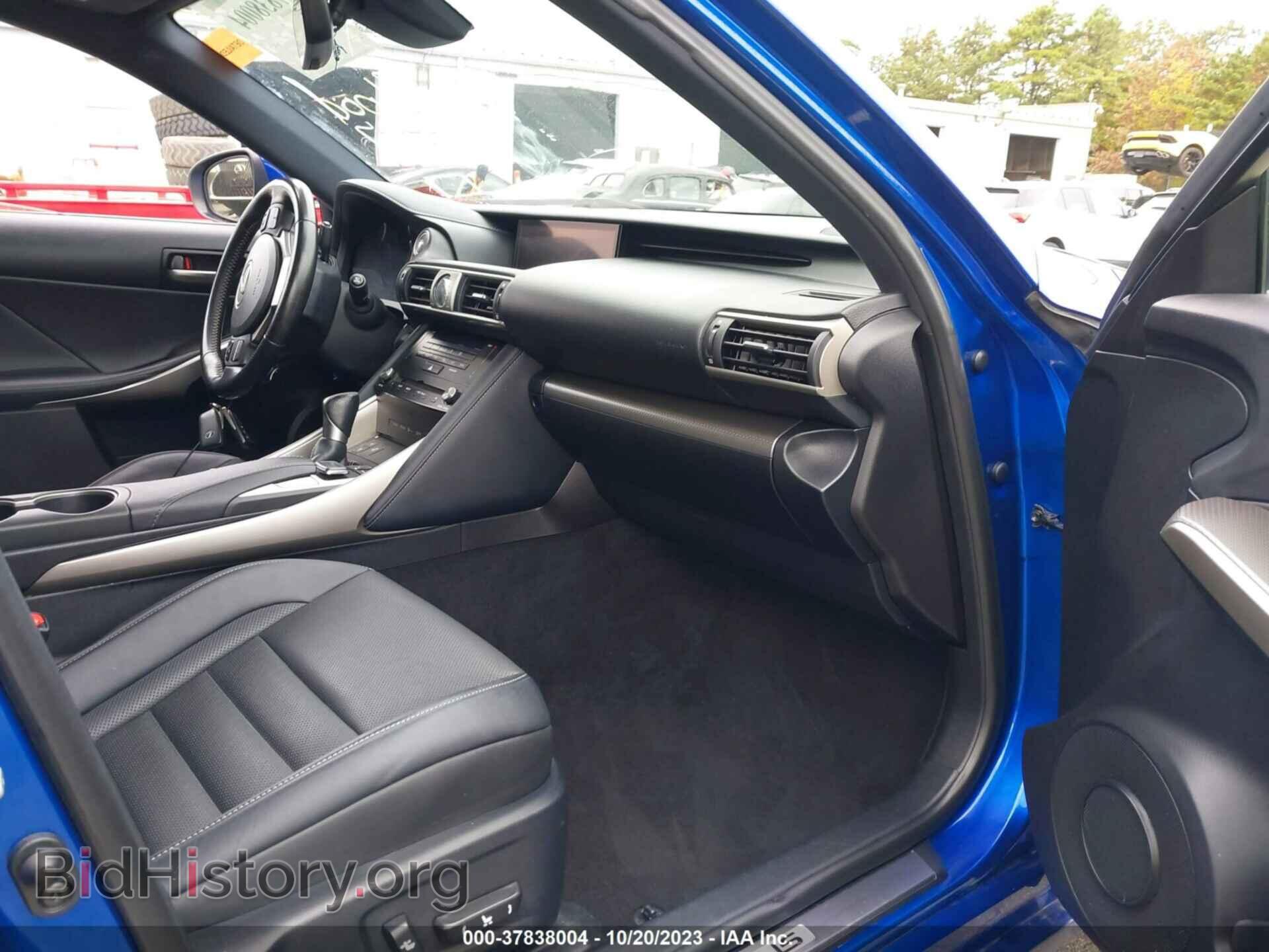 2017 LEXUS IS - VIN: JTHCE1D29H5013004 - Фото 5