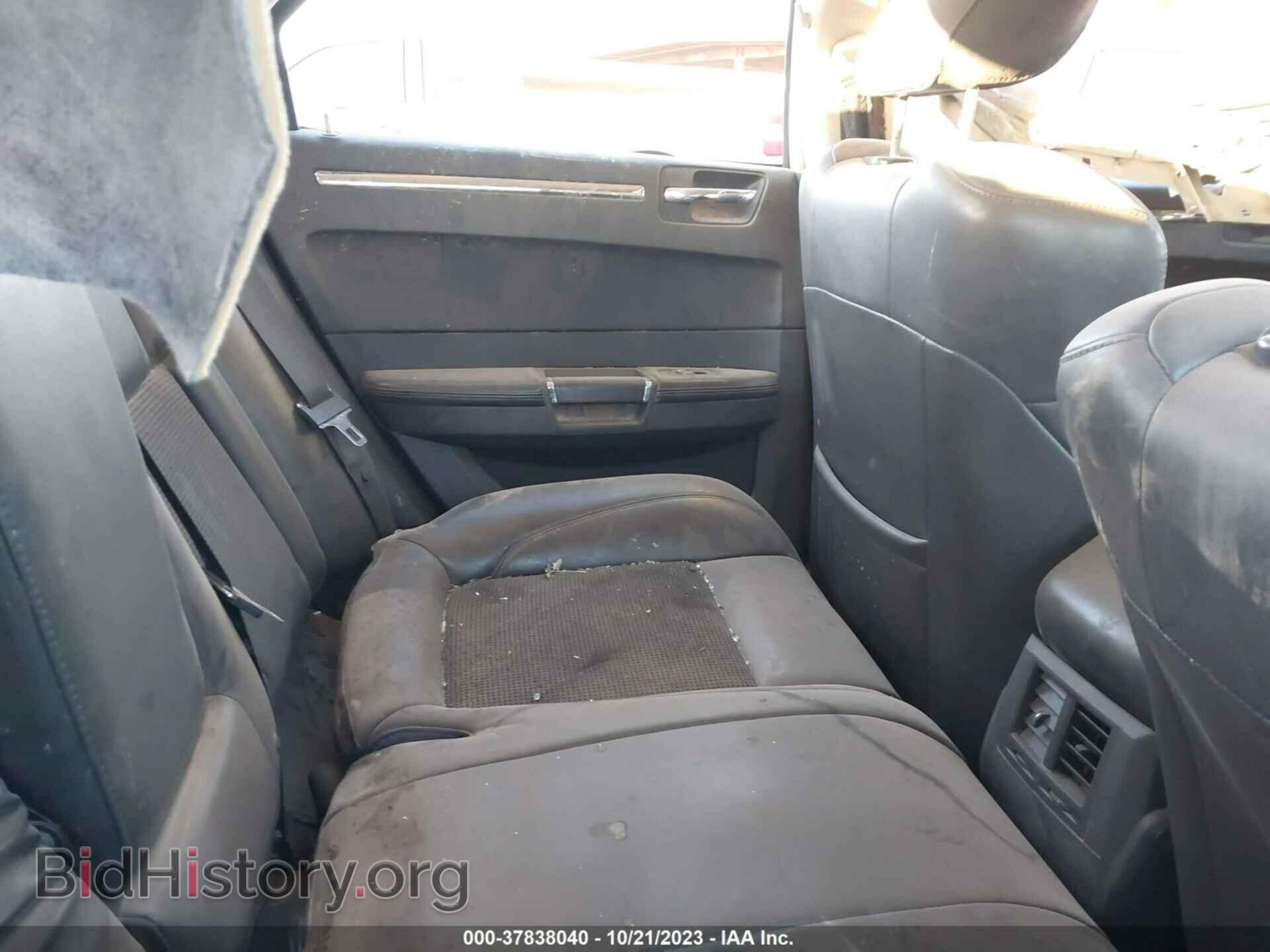 2010 CHRYSLER 300 - VIN: 2C3CA2CV7AH262242 - Фото 8