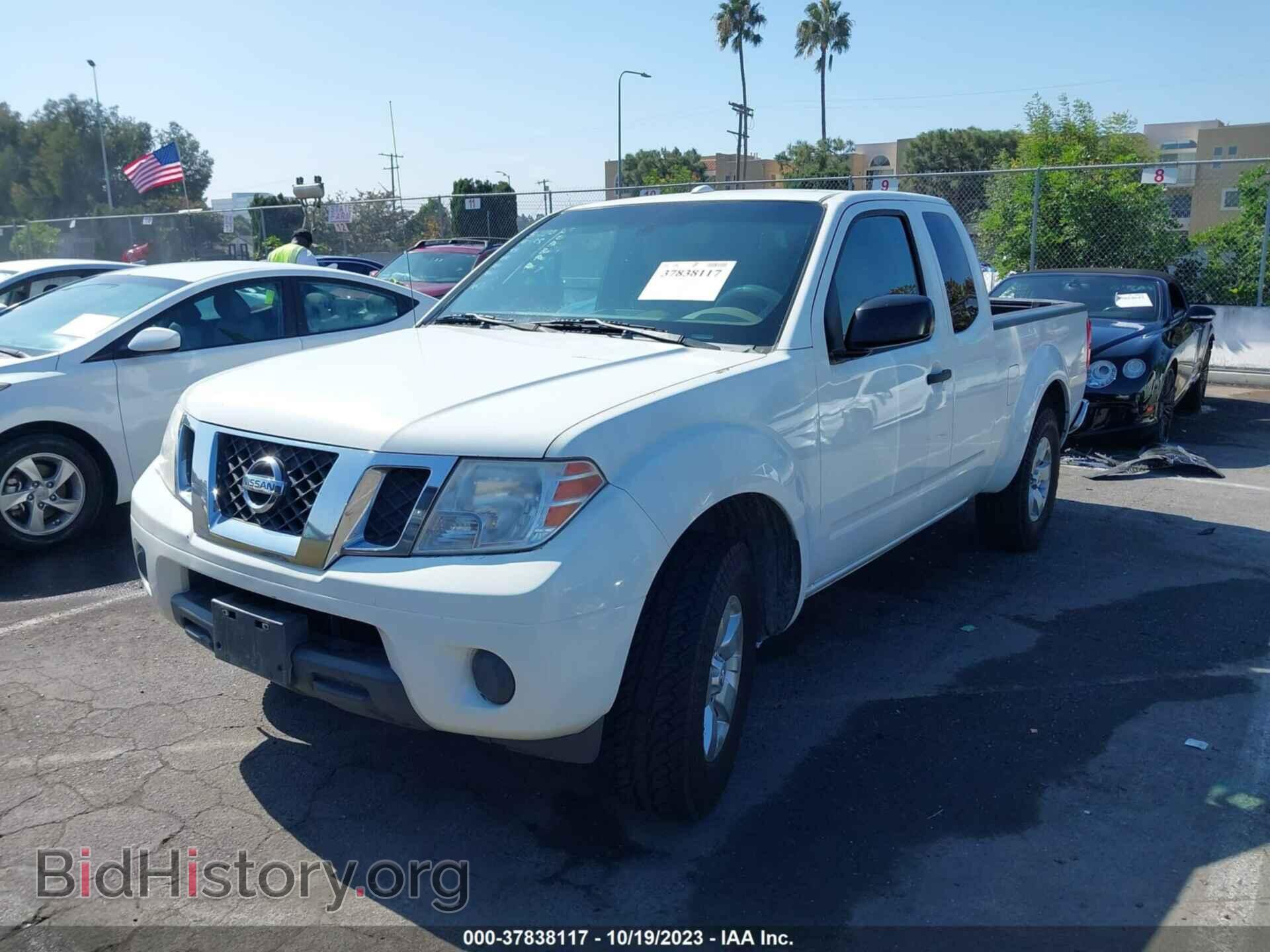 2013 NISSAN FRONTIER - VIN: 1N6BD0CT2DN737354 - Фото 2