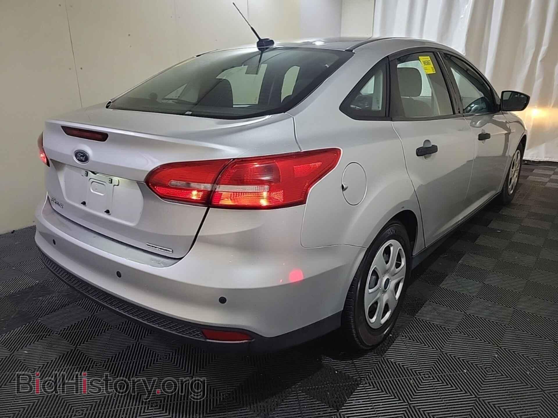2016 FORD FOCUS - VIN: 1FADP3E26GL366021 - Фото 18