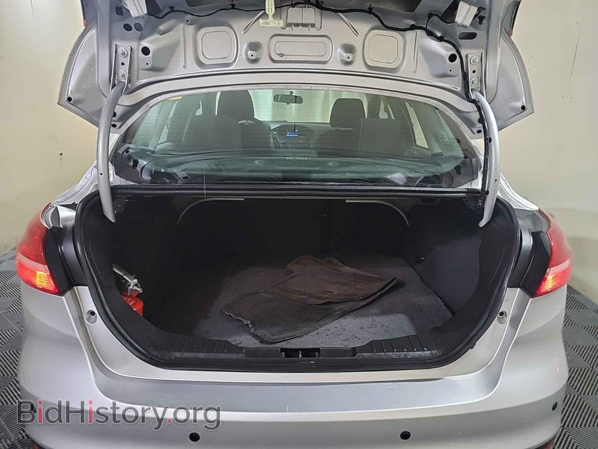 2016 FORD FOCUS - VIN: 1FADP3E26GL366021 - Фото 32