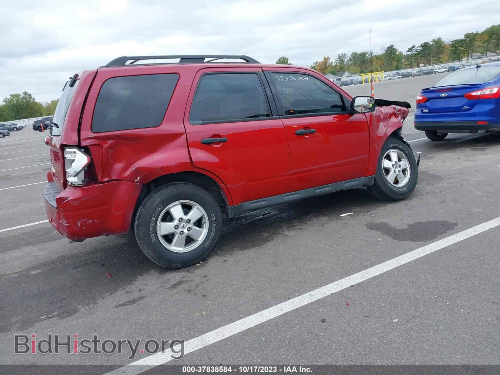 2011 FORD ESCAPE - VIN: 1FMCU0D79BKA80765 - Photo 4