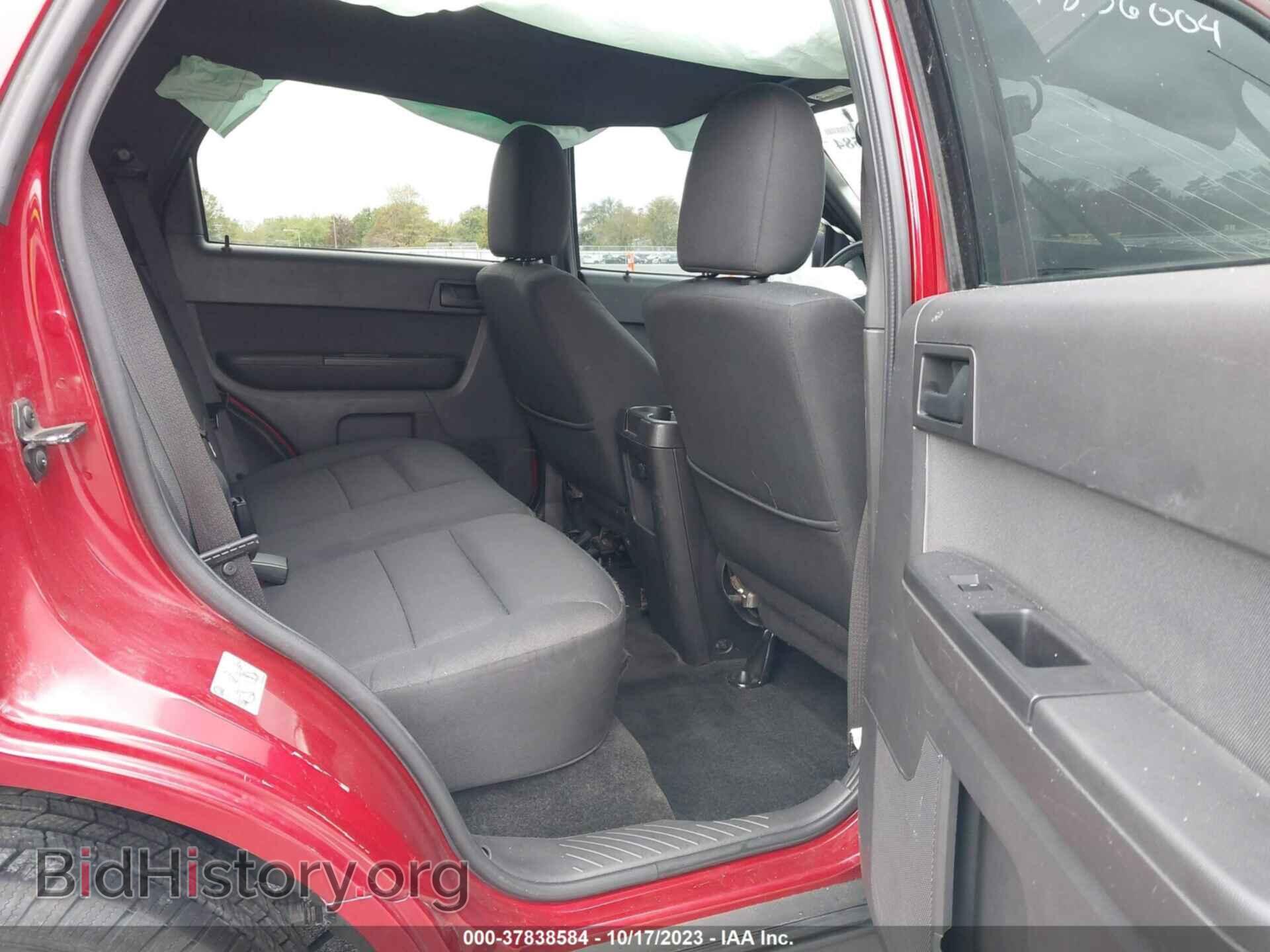 2011 FORD ESCAPE - VIN: 1FMCU0D79BKA80765 - Photo 8