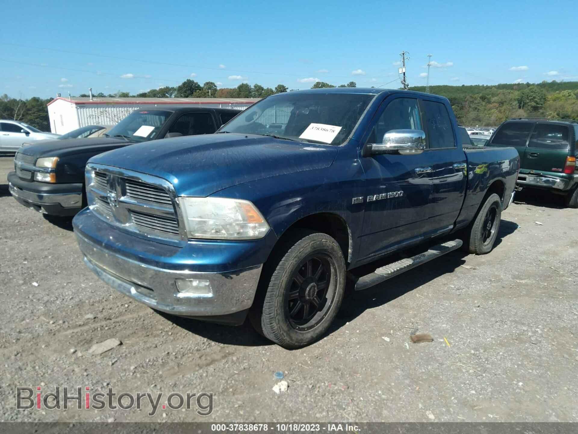 2011 RAM 1500 - VIN: 1D7RB1GT4BS697161 - Фото 2
