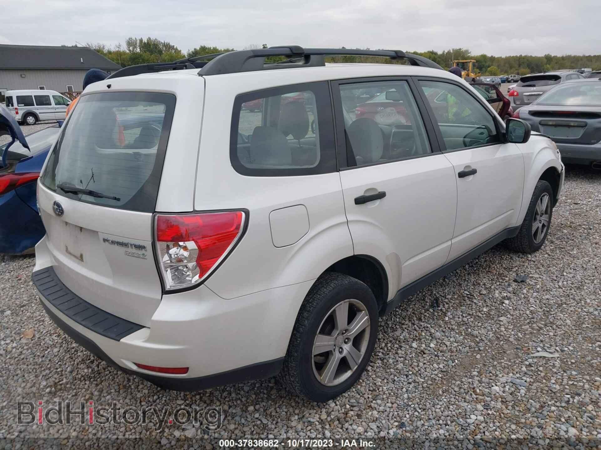 2011 SUBARU FORESTER - VIN: JF2SHABC3BH762758 - Фото 4