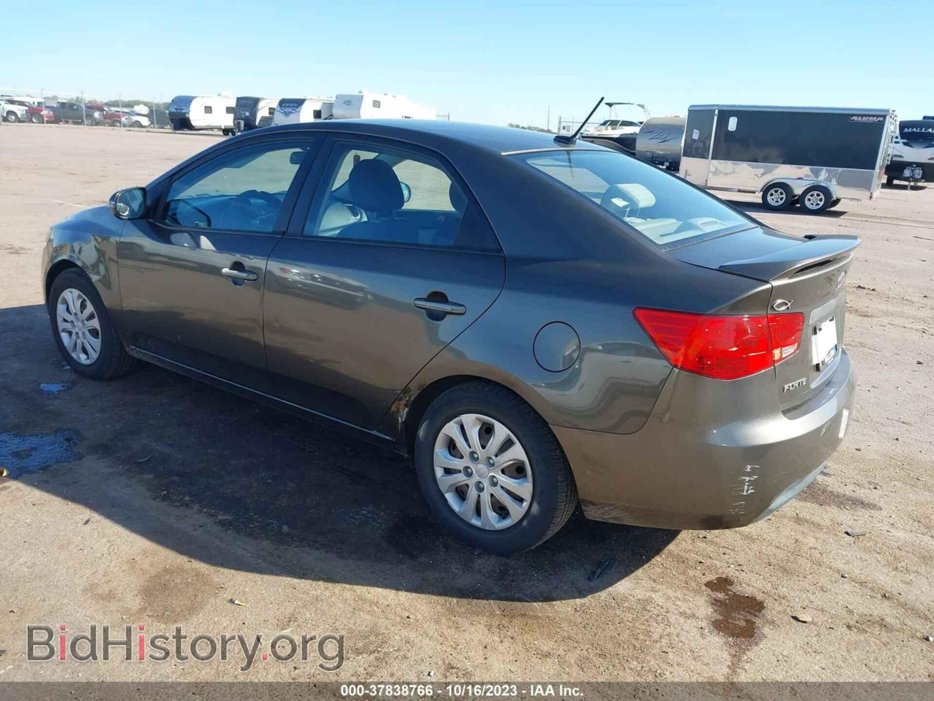 2010 KIA FORTE - VIN: KNAFU4A27A5854426 - Фото 3