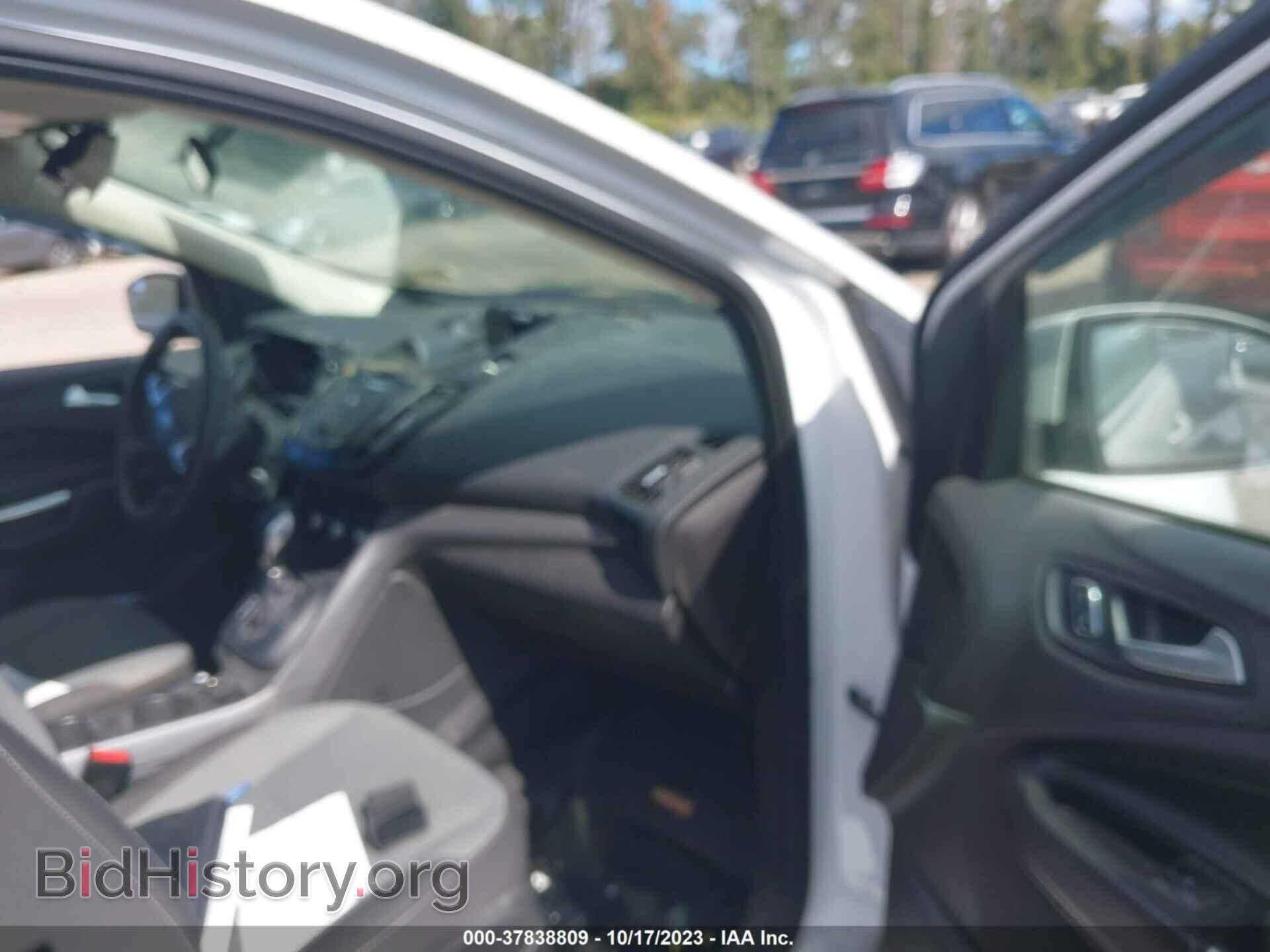 2014 FORD ESCAPE - VIN: 1FMCU9GX4EUD21558 - Фото 5