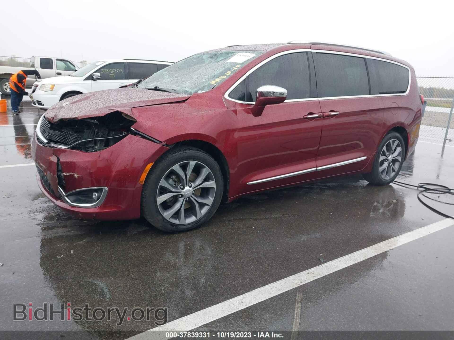 2017 CHRYSLER PACIFICA - VIN: 2C4RC1GG0HR527822 - Photo 2