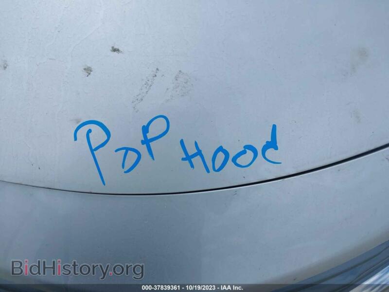 2016 Nissan VERSA NOTE (VIN 3N1CE2CP6GL350509) — photo 10 of 11