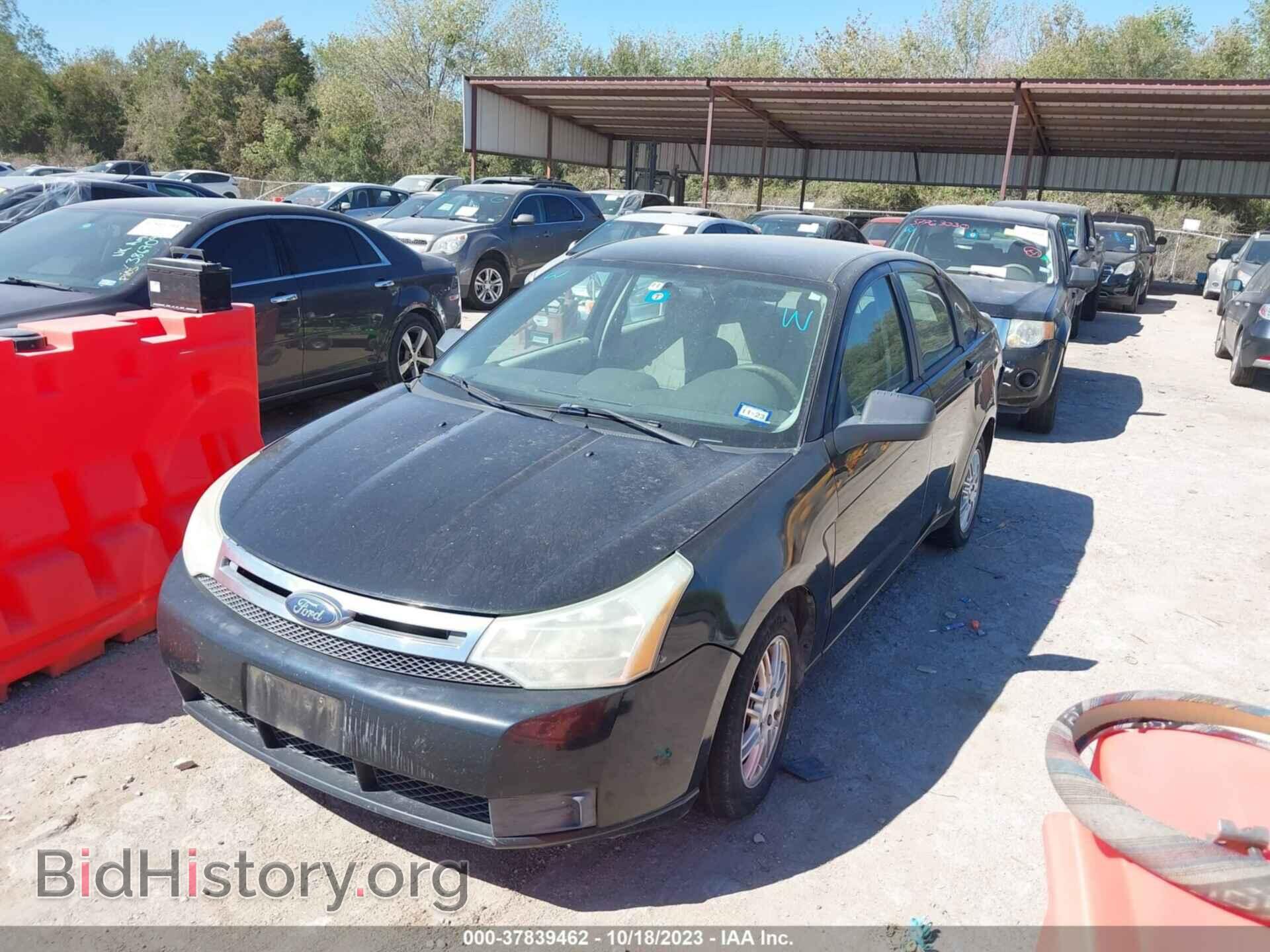2009 FORD FOCUS - VIN: 1FAHP35NX9W267098 - Фото 2