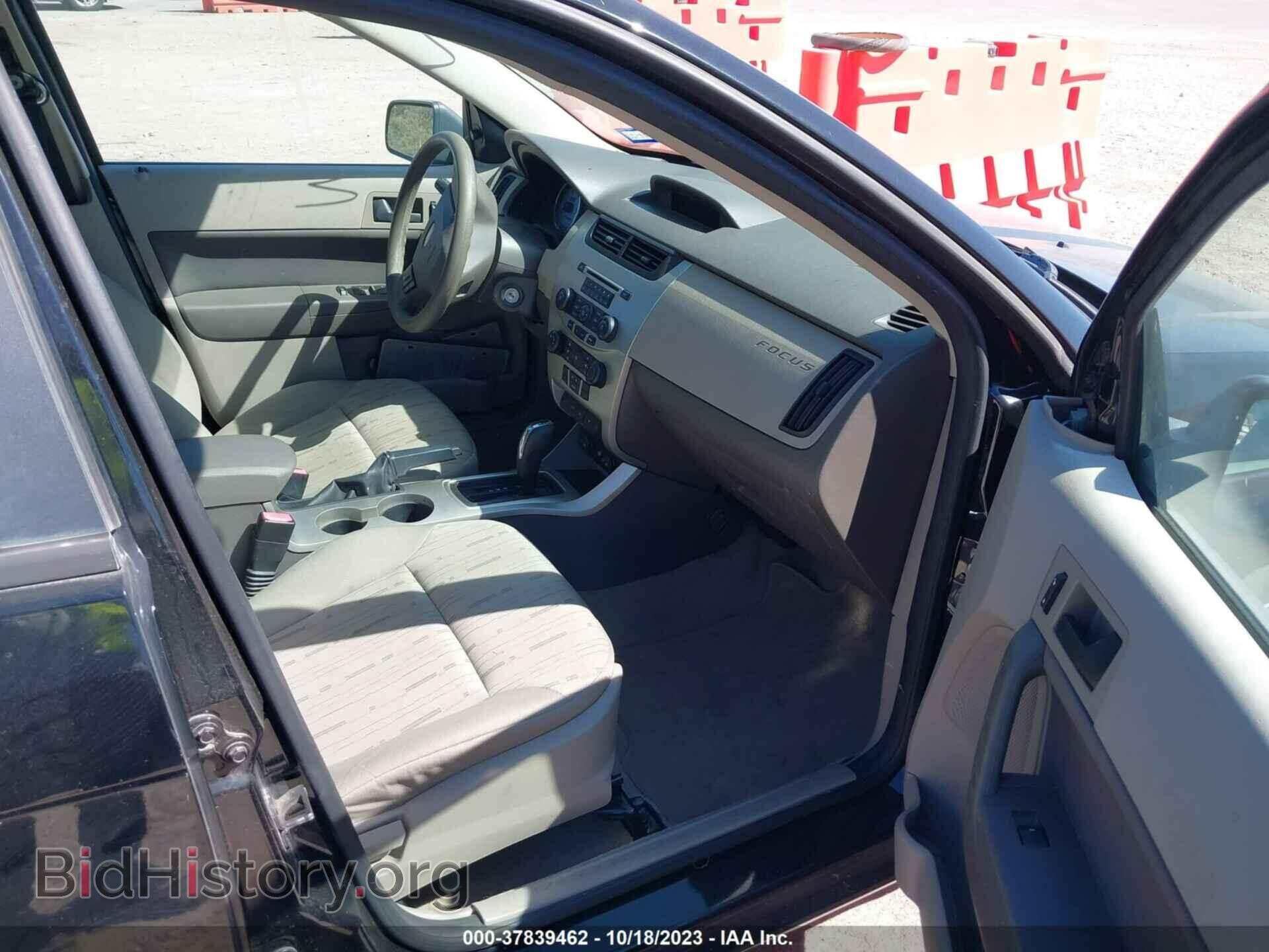 2009 FORD FOCUS - VIN: 1FAHP35NX9W267098 - Фото 5