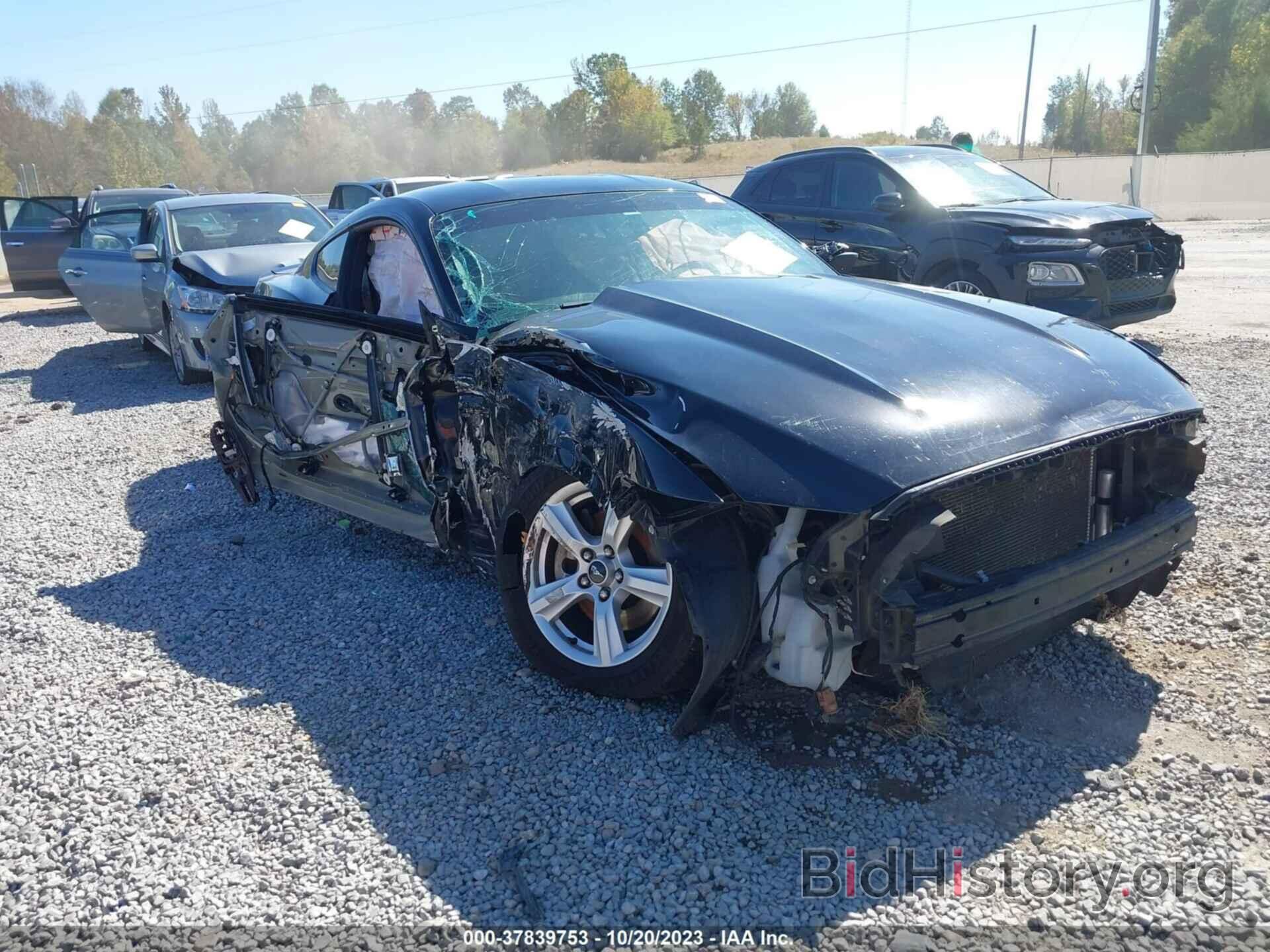 Photo 1FA6P8AM3G5240913 - FORD MUSTANG 2016