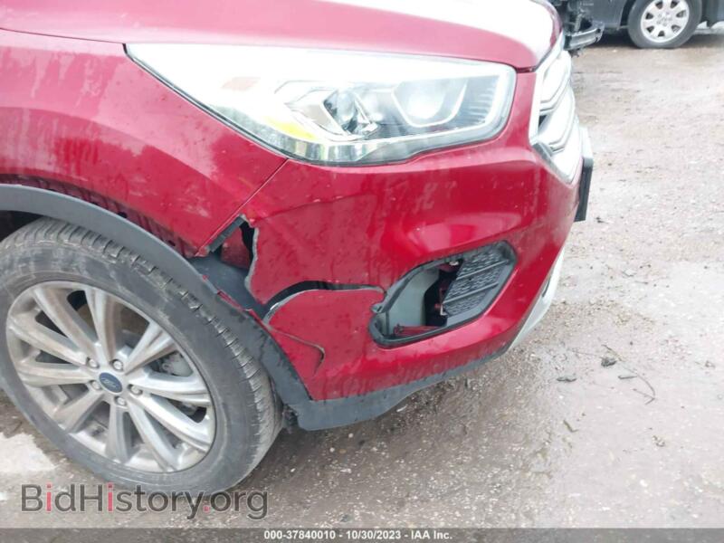 2017 Ford ESCAPE (VIN 1FMCU9J98HUB54085) — photo 6 of 17