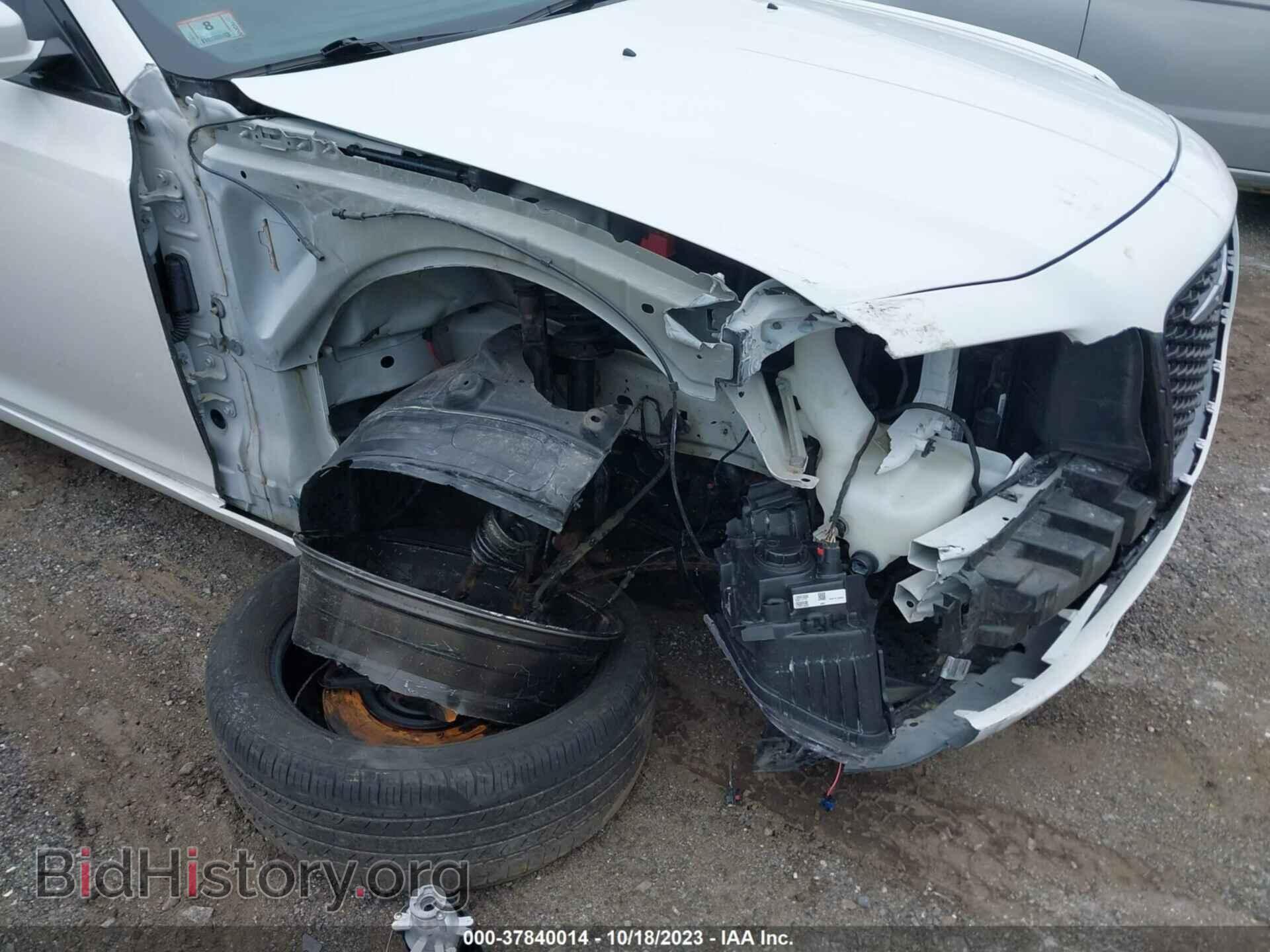2017 CHRYSLER 300 - VIN: 2C3CCAGG7HH648122 - Photo 6
