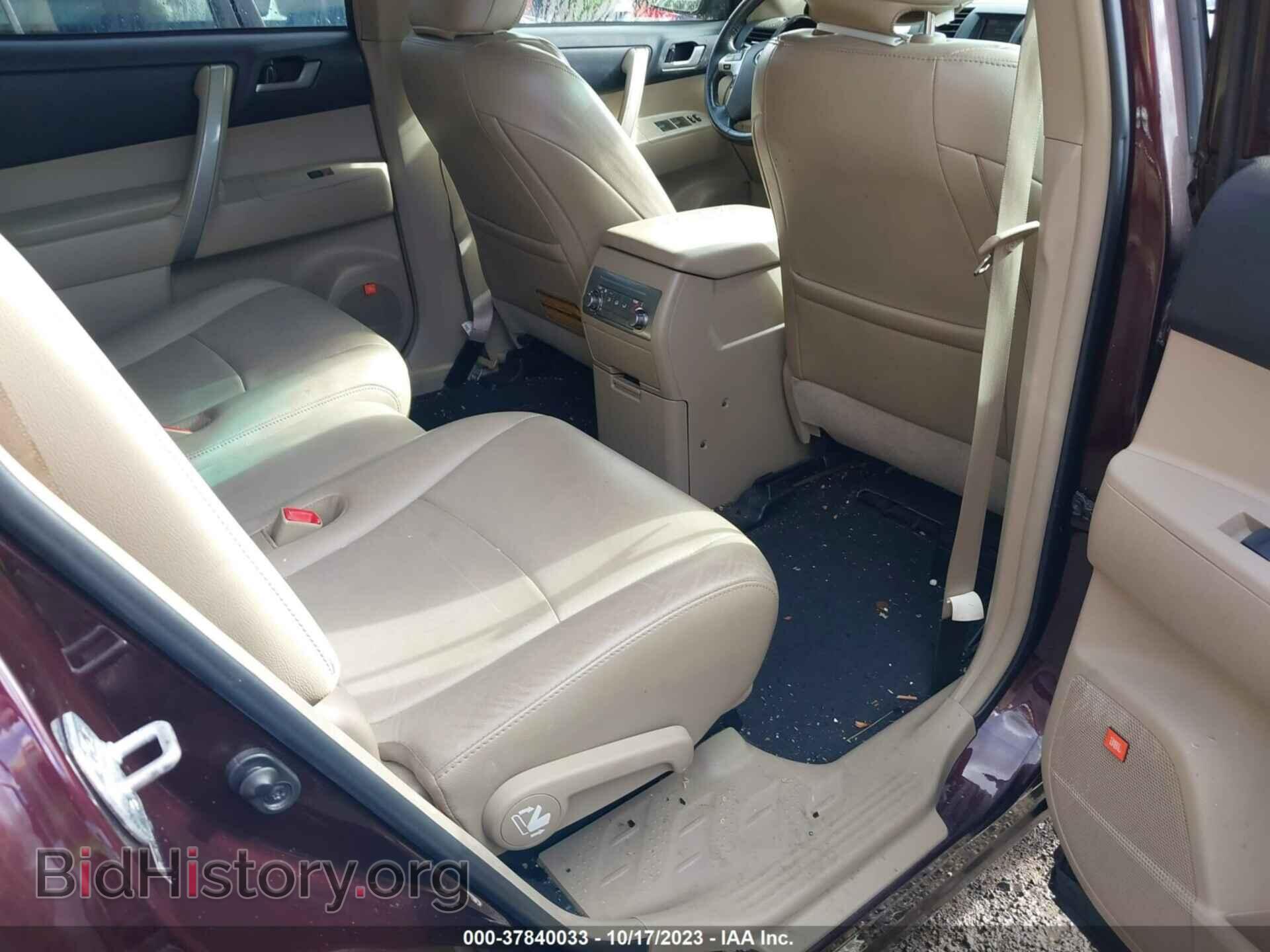 2012 TOYOTA HIGHLANDER - VIN: 5TDBK3EH8CS134713 - Фото 8