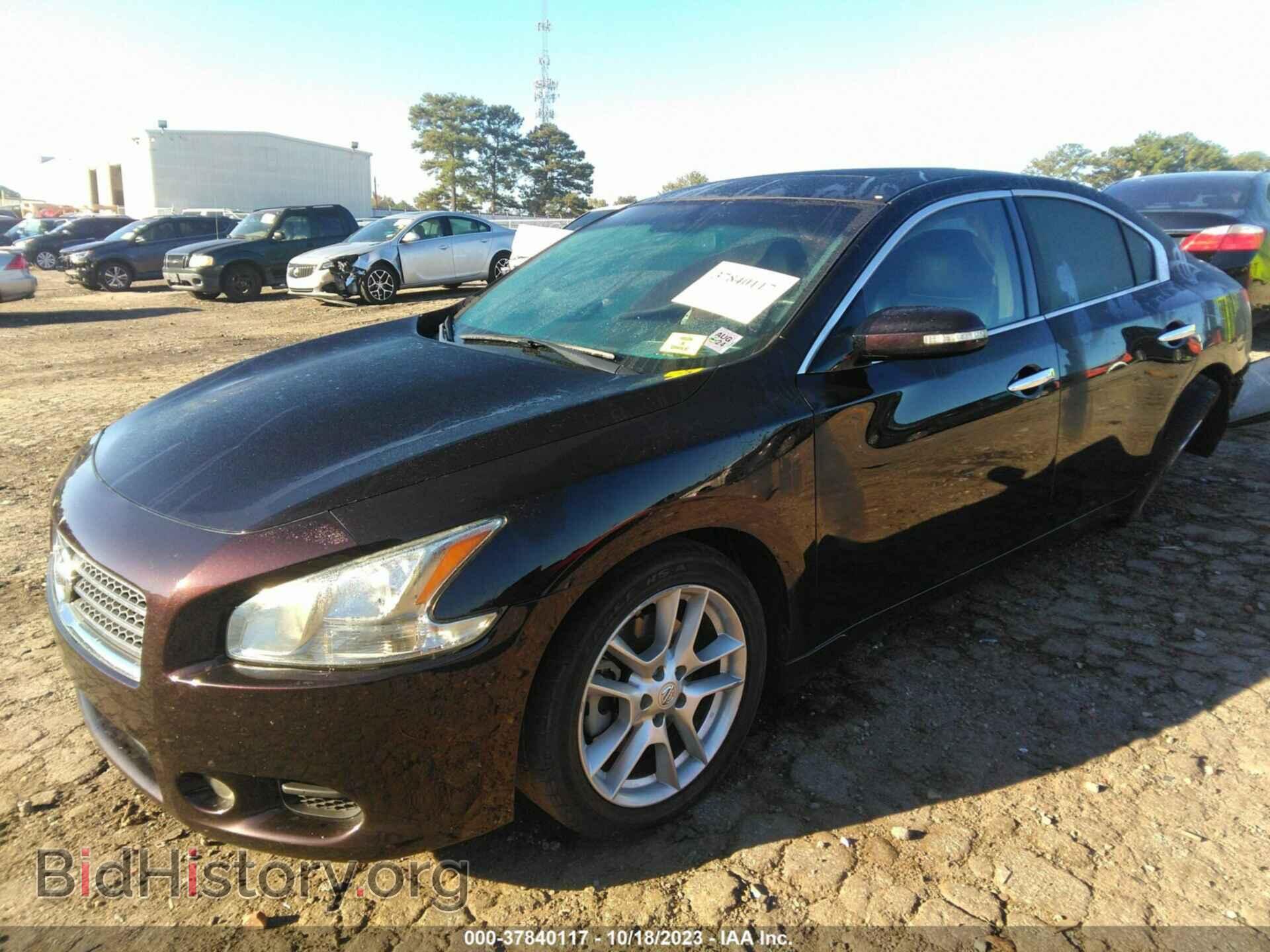 2011 NISSAN MAXIMA - VIN: 1N4AA5APXBC841938 - Фото 2