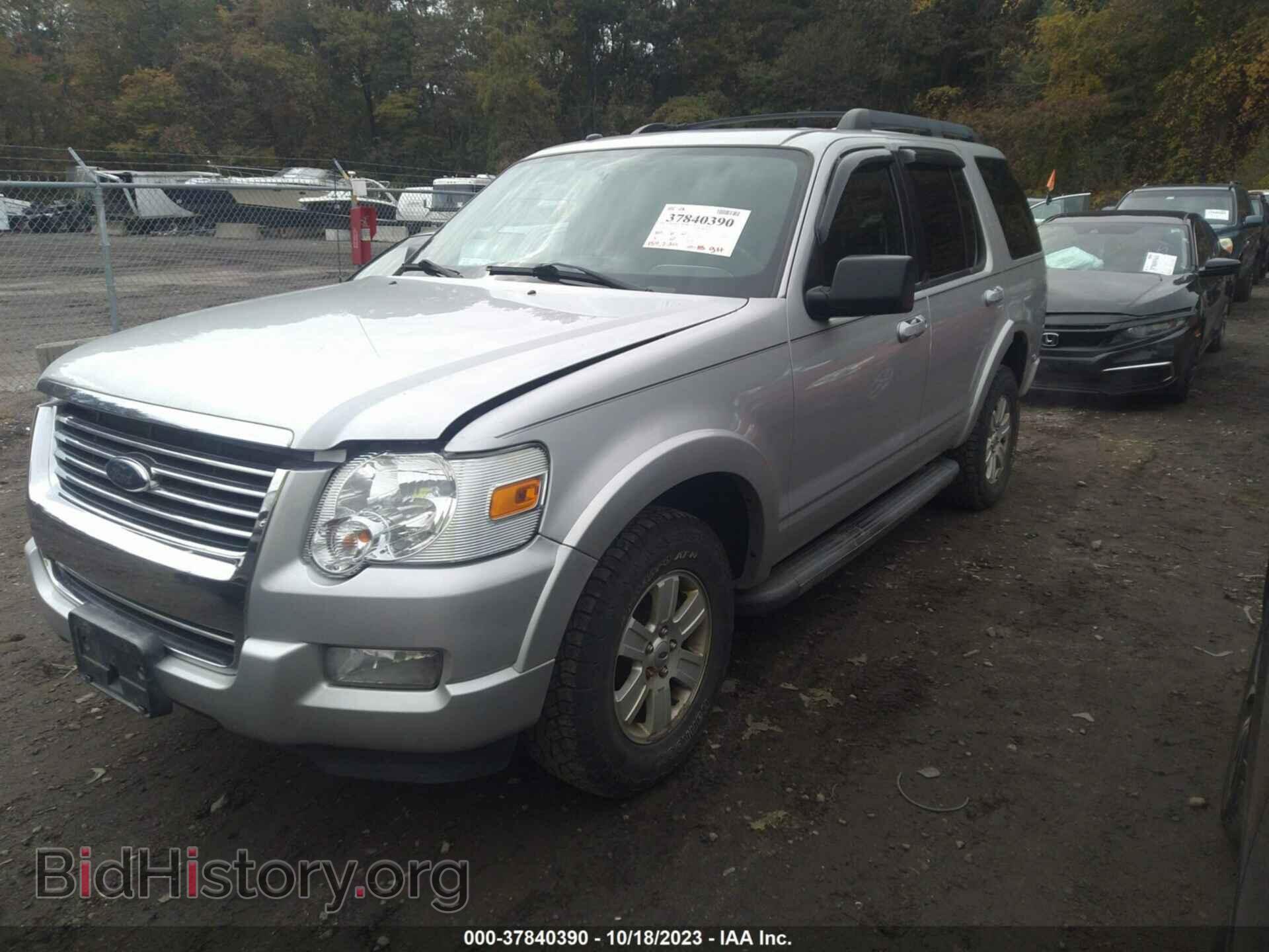 2010 FORD EXPLORER - VIN: 1FMEU7DE1AUB06374 - Фото 2