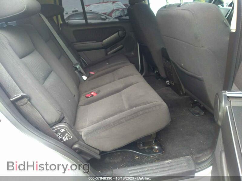 2010 Ford EXPLORER (VIN 1FMEU7DE1AUB06374) — photo 8 of 11