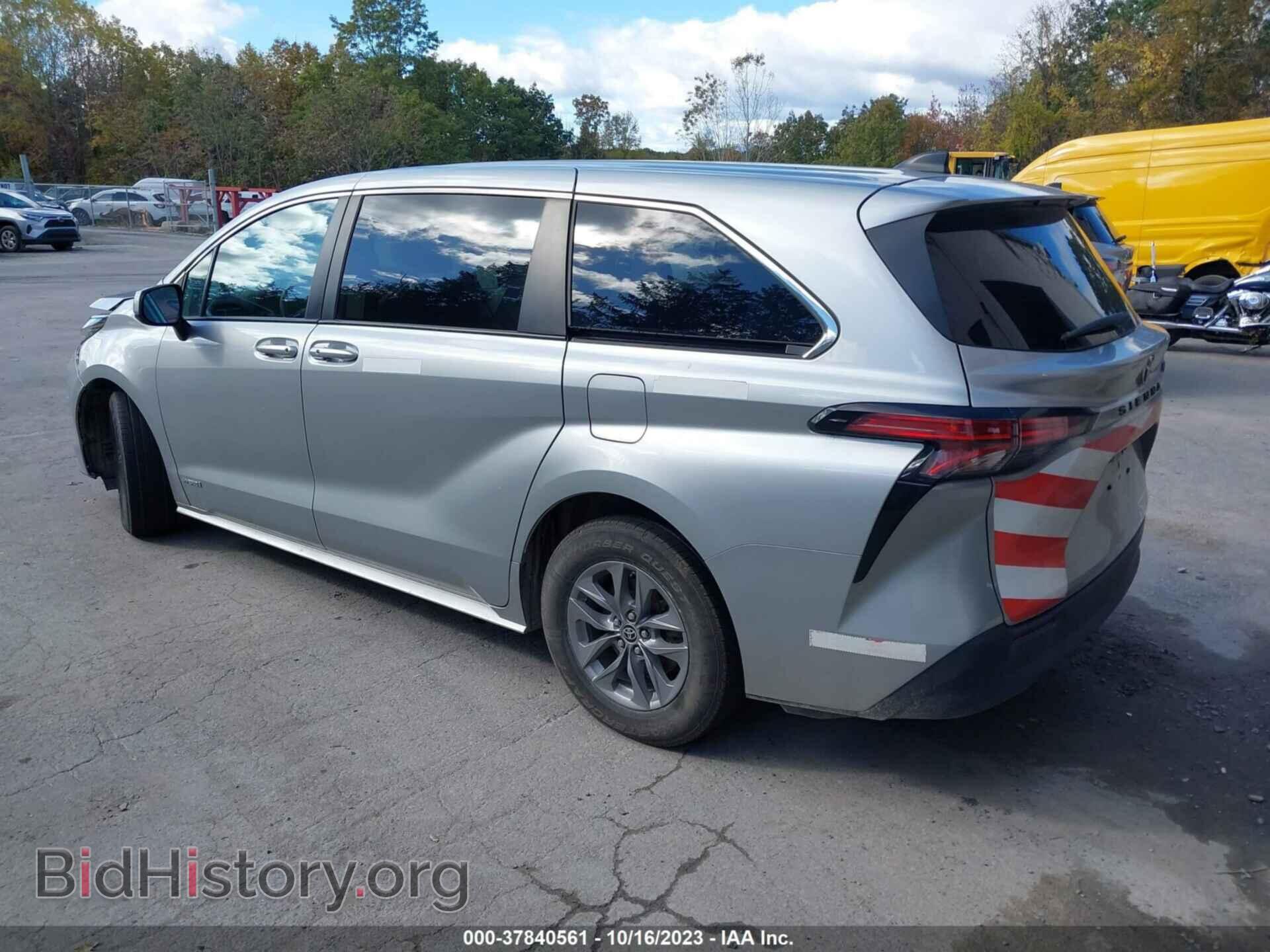 2021 TOYOTA SIENNA - VIN: 5TDKSKFCXMS036054 - Фото 3