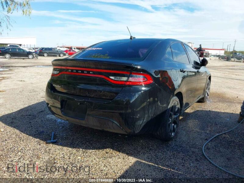 2015 Dodge DART (VIN 1C3CDFAA0FD392057) — photo 4 of 12