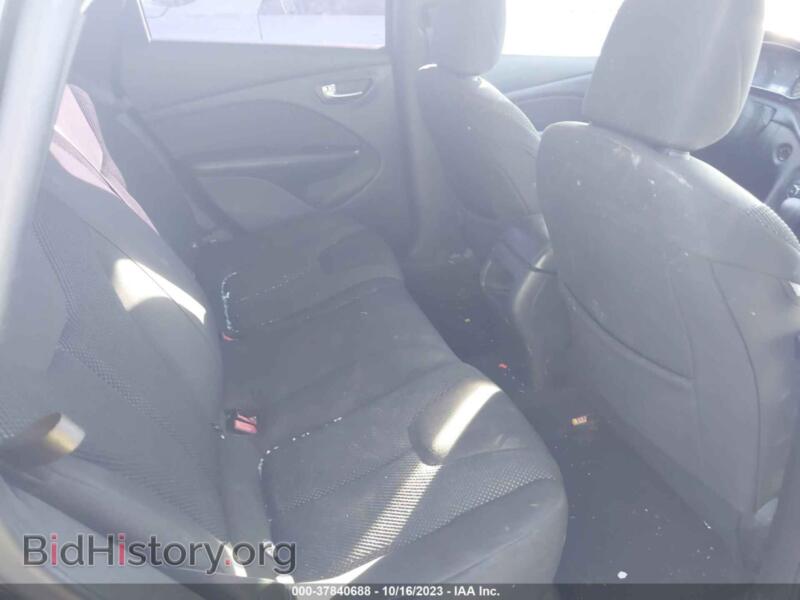 2015 Dodge DART (VIN 1C3CDFAA0FD392057) — photo 8 of 12