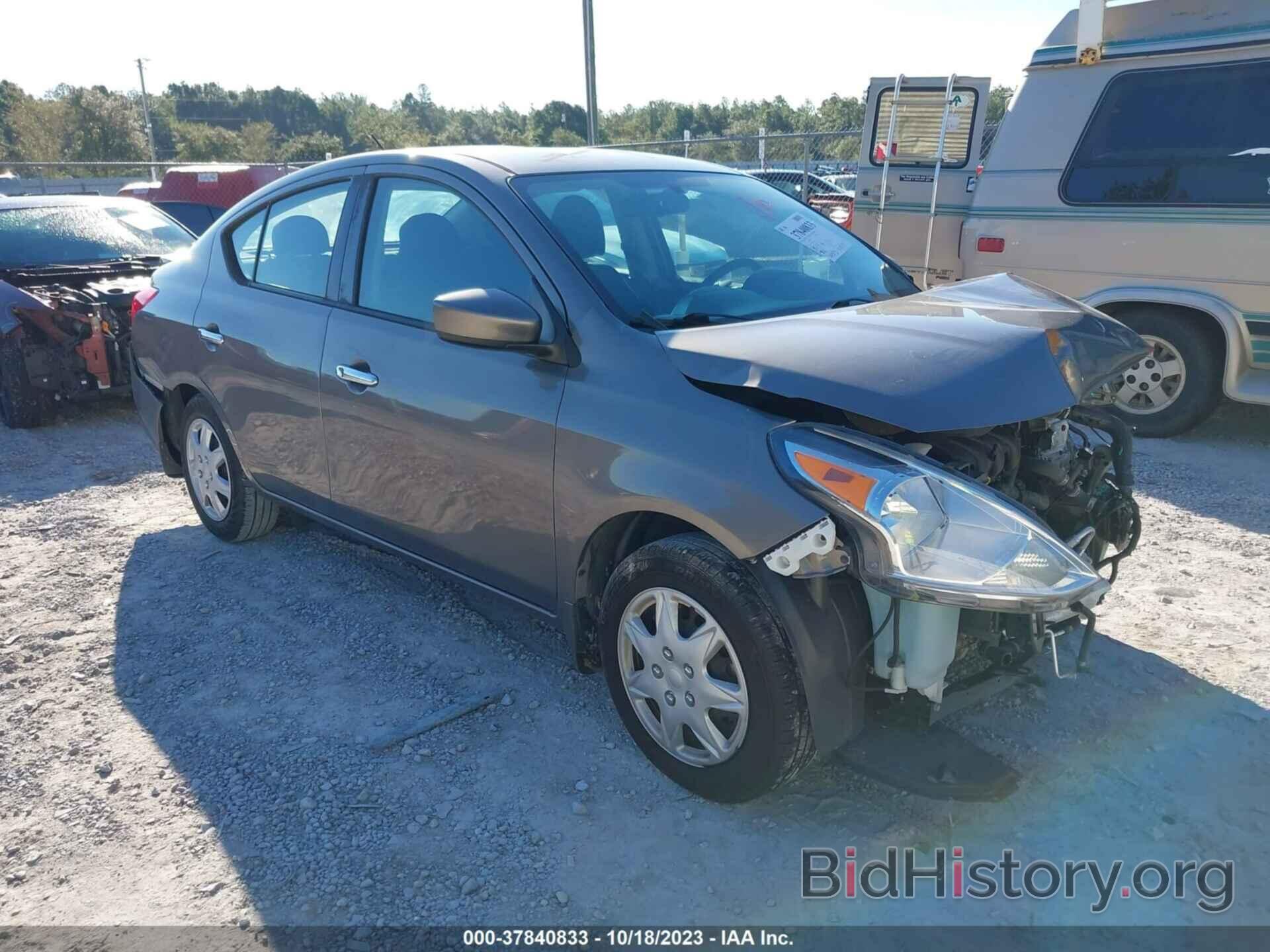 Photo 3N1CN7AP9HK467198 - NISSAN VERSA SEDAN 2017