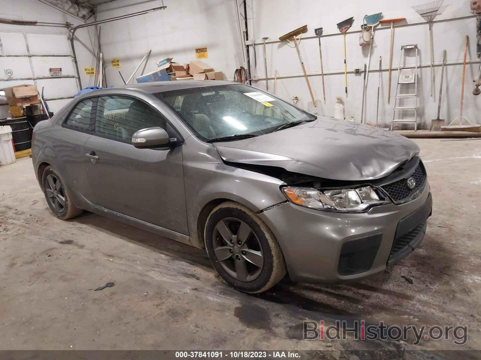 Photo KNAFU6A22A5302375 - KIA FORTE KOUP 2010