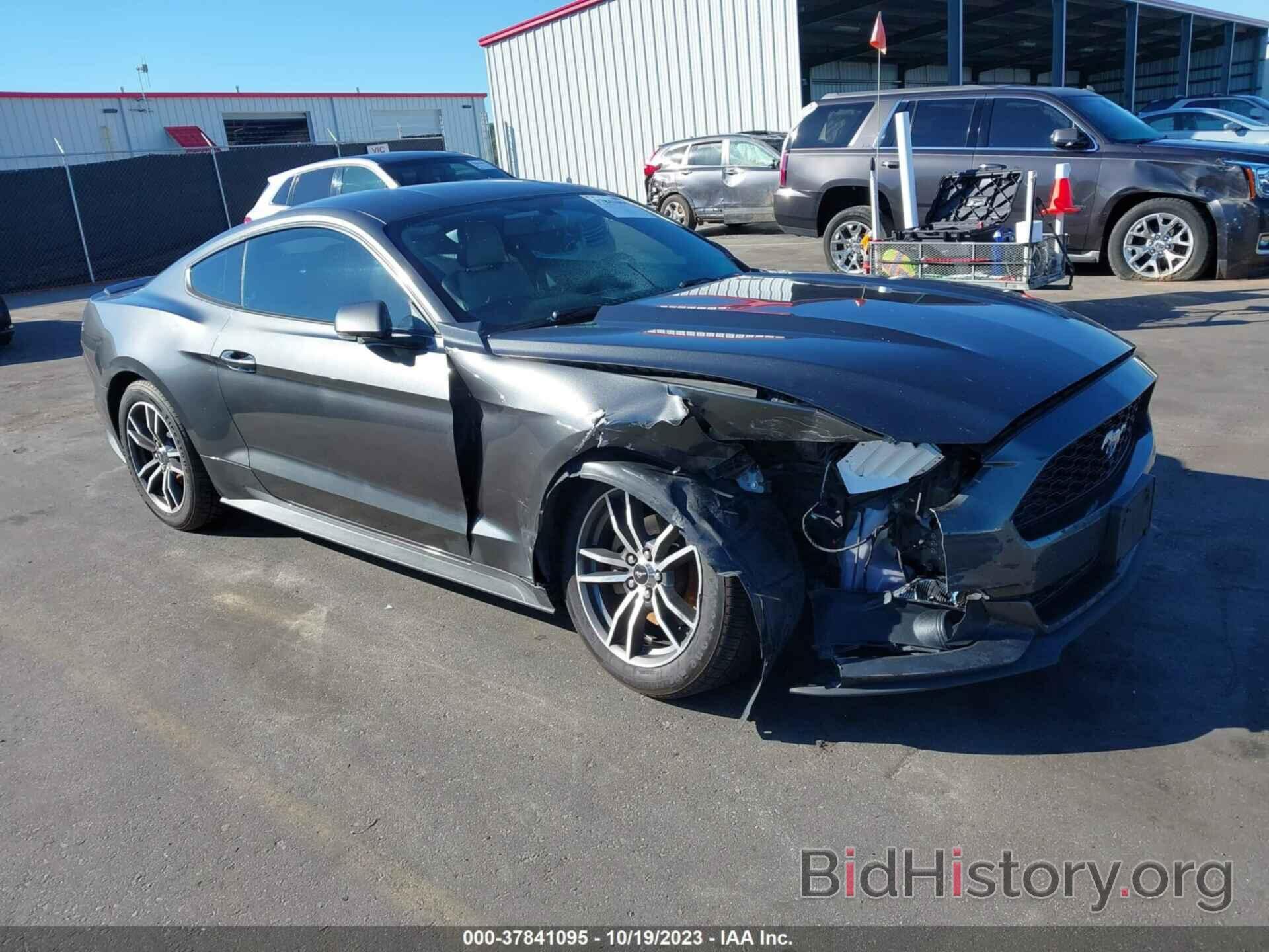 Photo 1FA6P8TH0F5313055 - FORD MUSTANG 2015