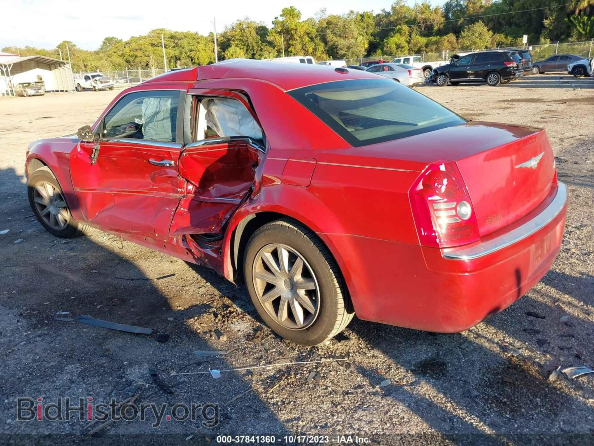 2010 CHRYSLER 300 - VIN: 2C3CA3CV1AH135489 - Фото 3