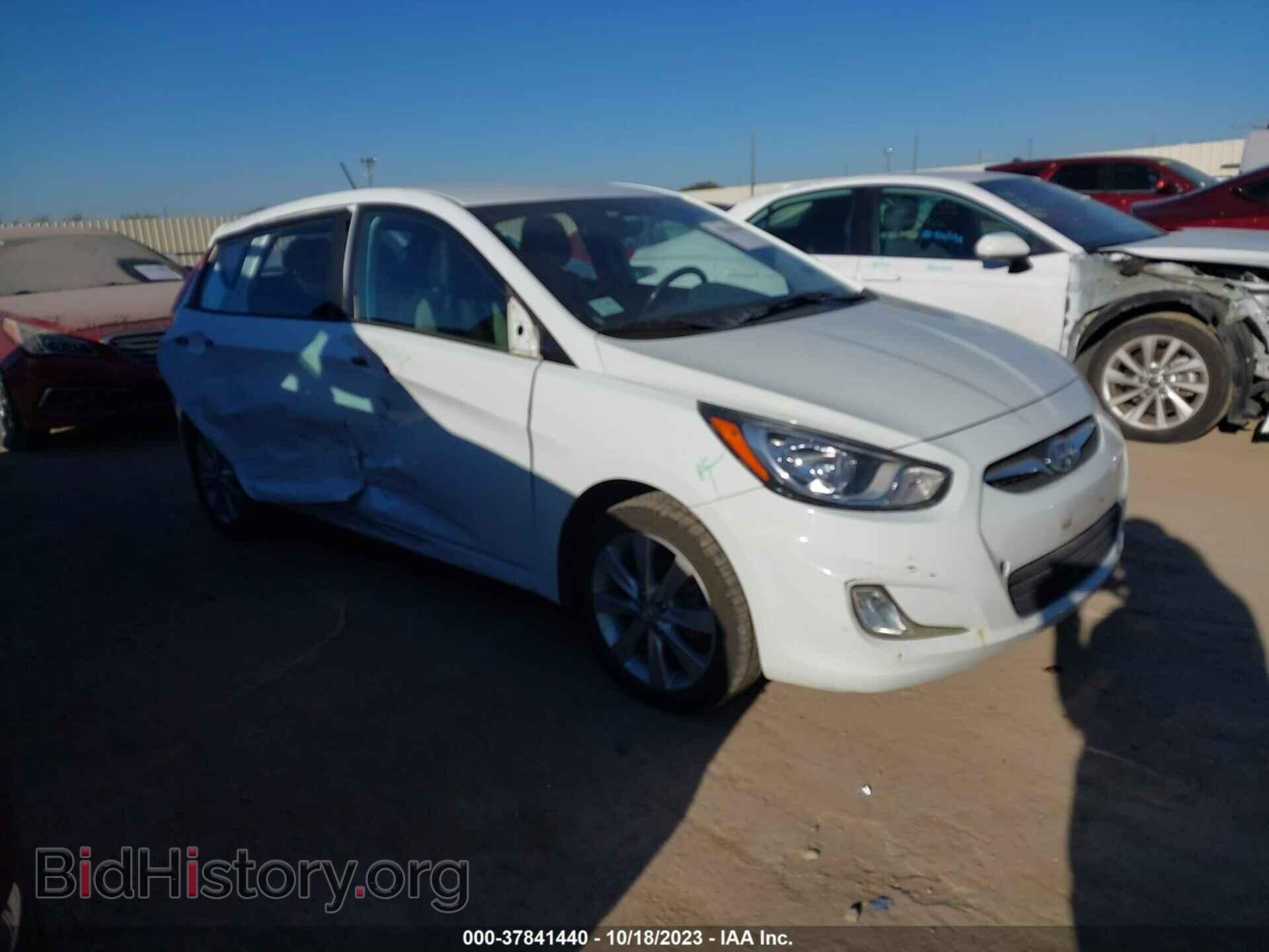 Photo KMHCU5AE8DU088251 - HYUNDAI ACCENT 2013