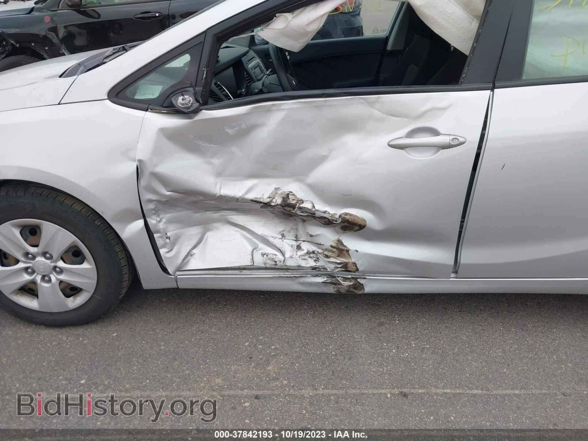 2017 KIA FORTE - VIN: 3KPFK4A79HE142583 - Фото 6