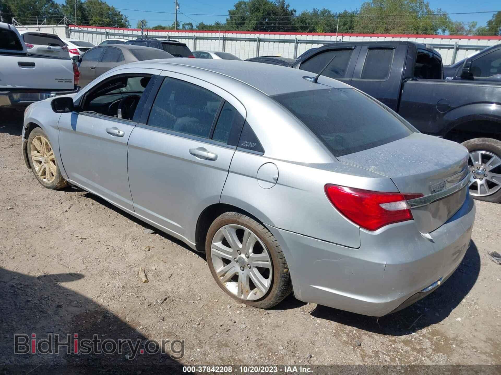 2012 CHRYSLER 200 - VIN: 1C3CCBAB7CN291592 - Фото 3
