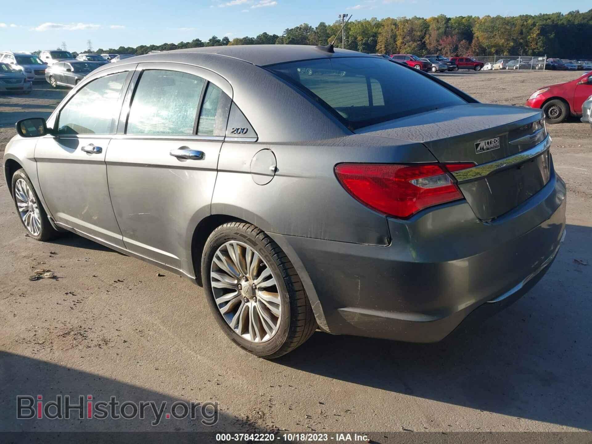 2012 CHRYSLER 200 - VIN: 1C3CCBCB8CN264009 - Фото 3
