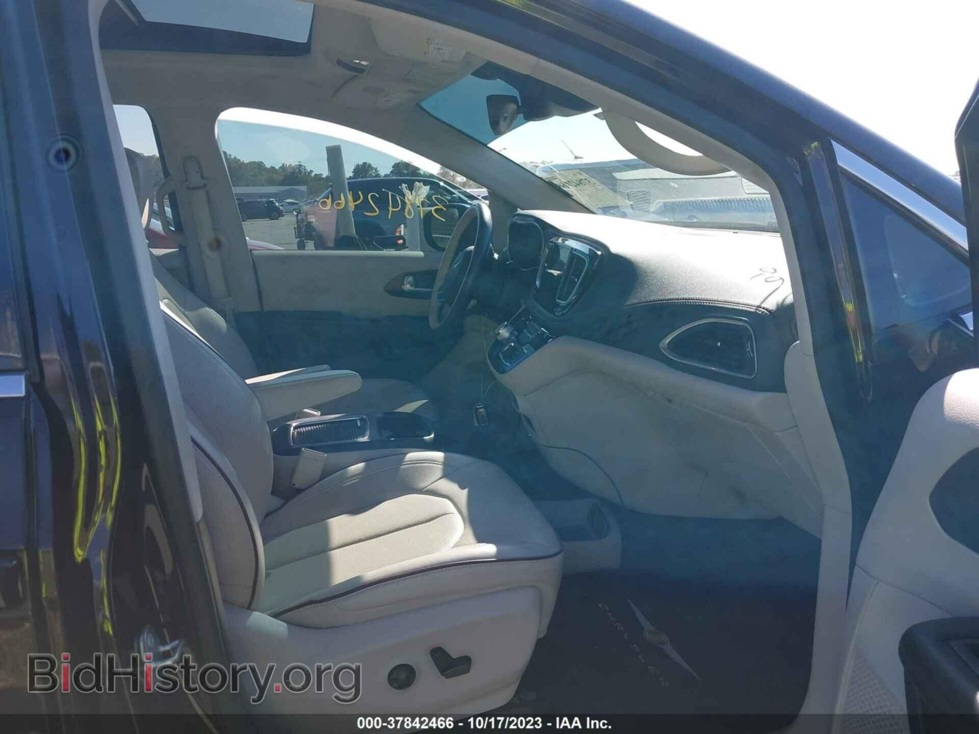 2018 CHRYSLER PACIFICA - VIN: 2C4RC1GGXJR289290 - Фото 5