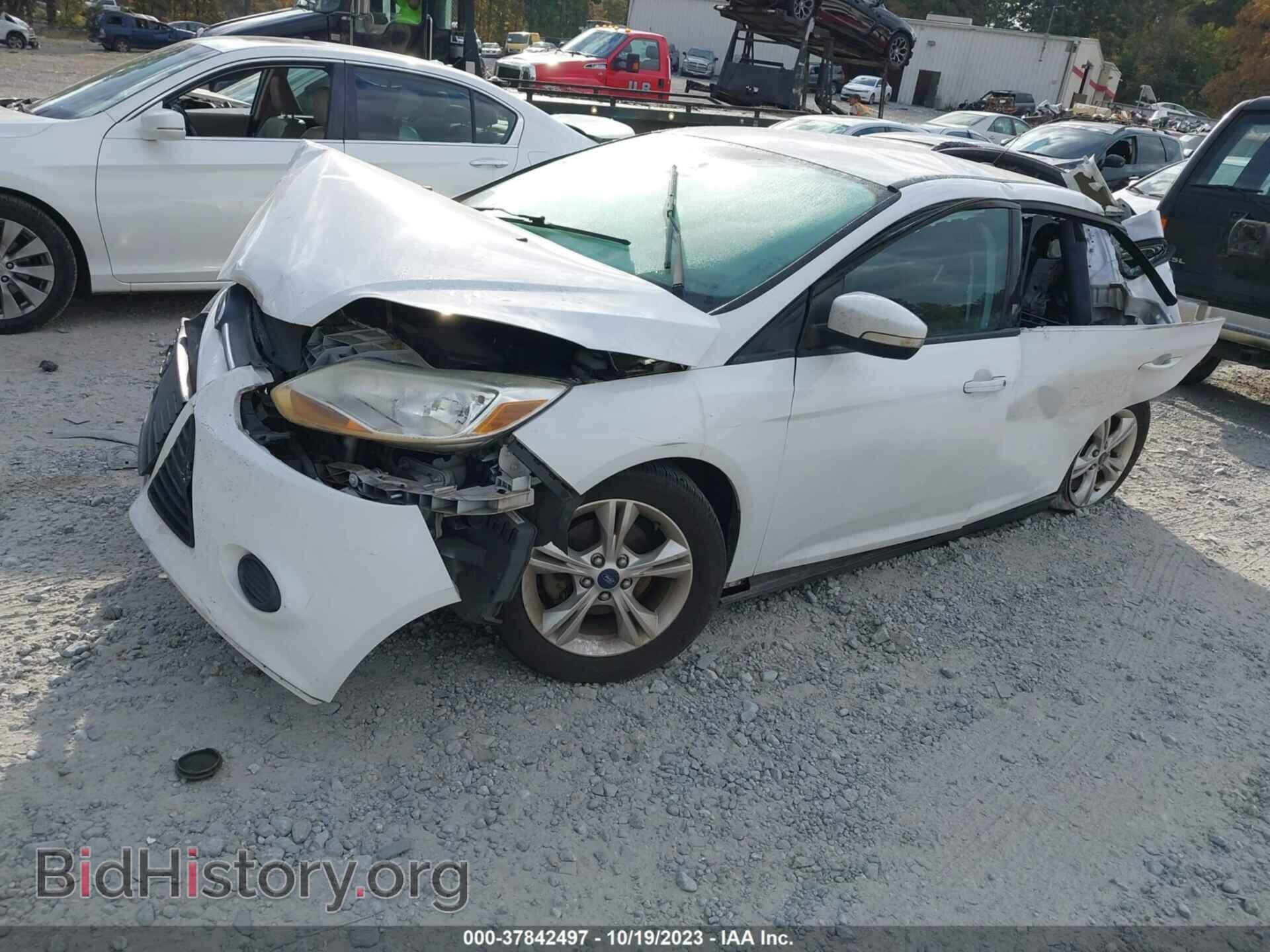 2014 FORD FOCUS - VIN: 1FADP3F2XEL103168 - Photo 2