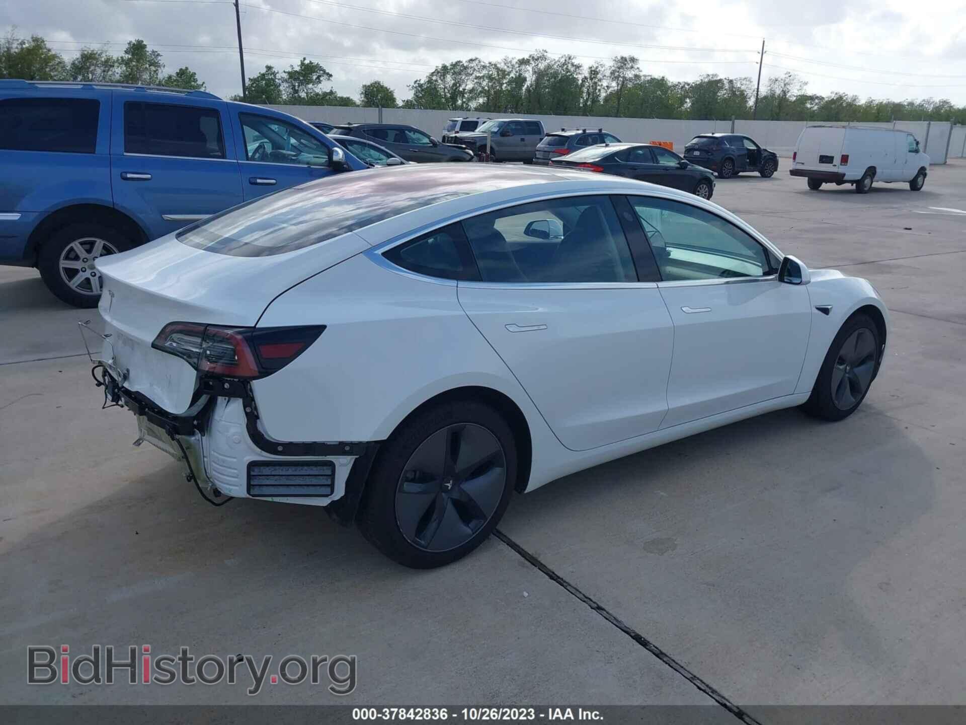 2018 TESLA MODEL 3 - VIN: 5YJ3E1EAXJF062014 - Фото 4