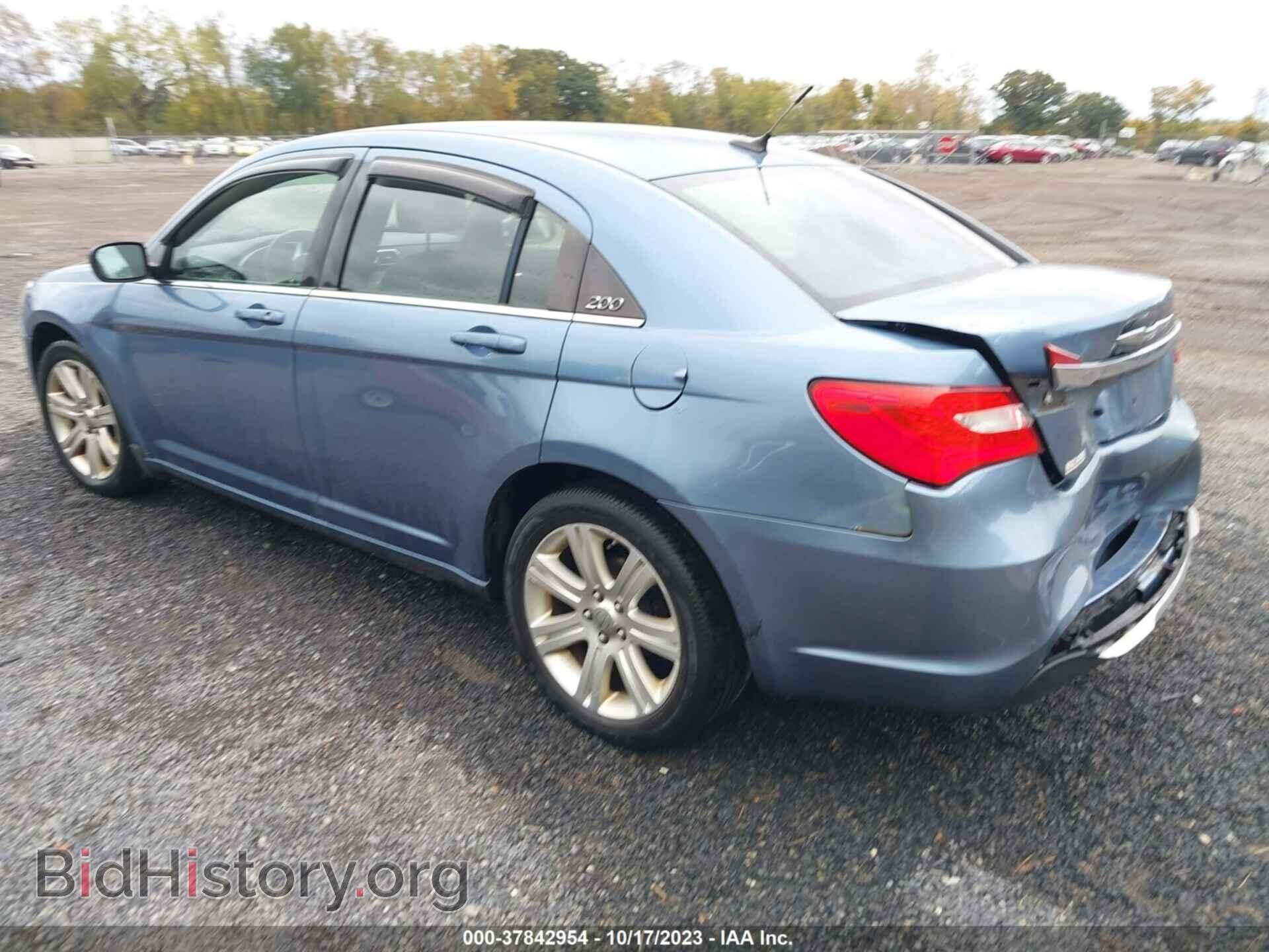 2011 CHRYSLER 200 - VIN: 1C3BC1FB8BN614884 - Фото 3