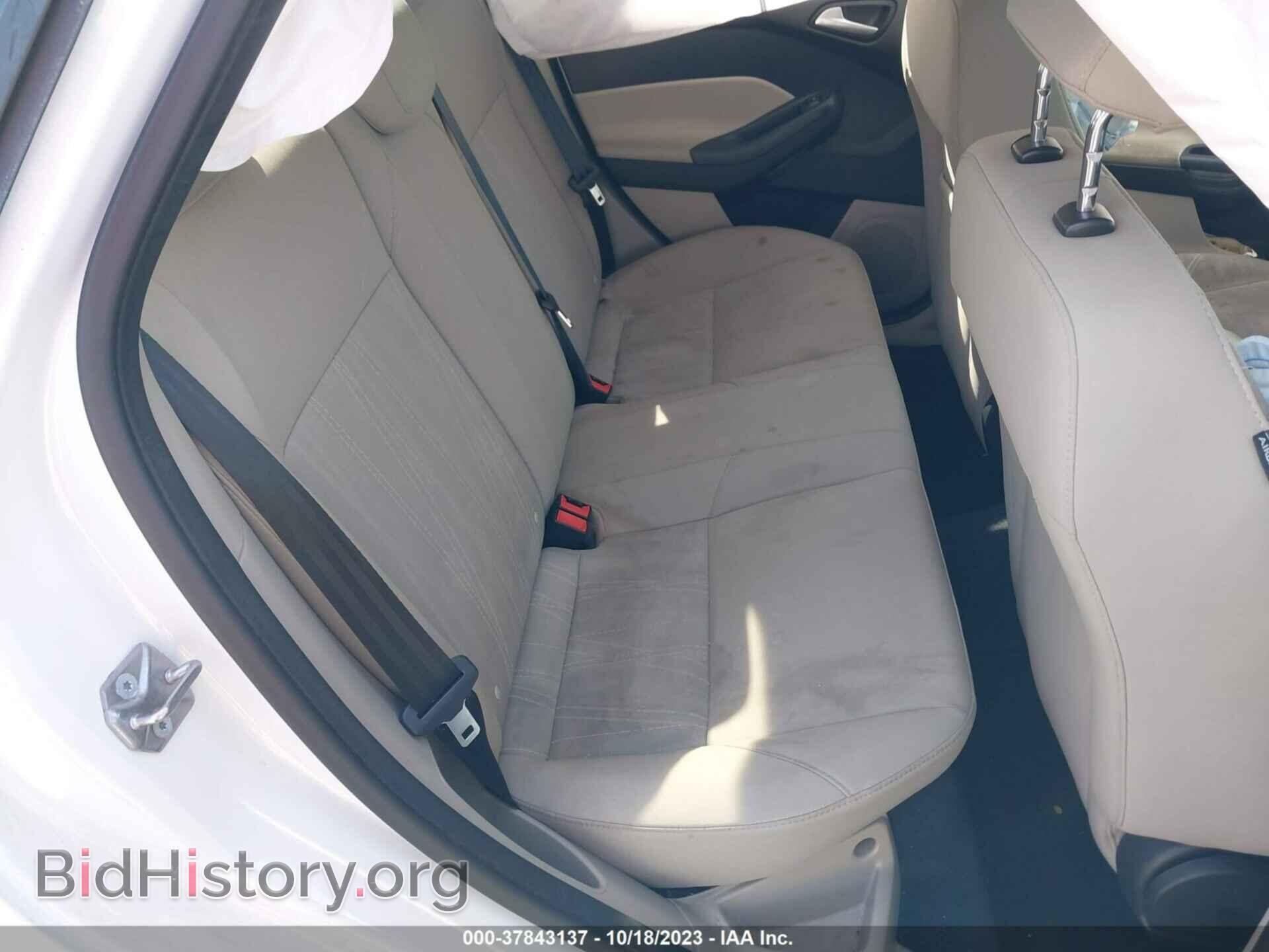 2016 FORD FOCUS - VIN: 1FADP3F21GL288472 - Фото 8