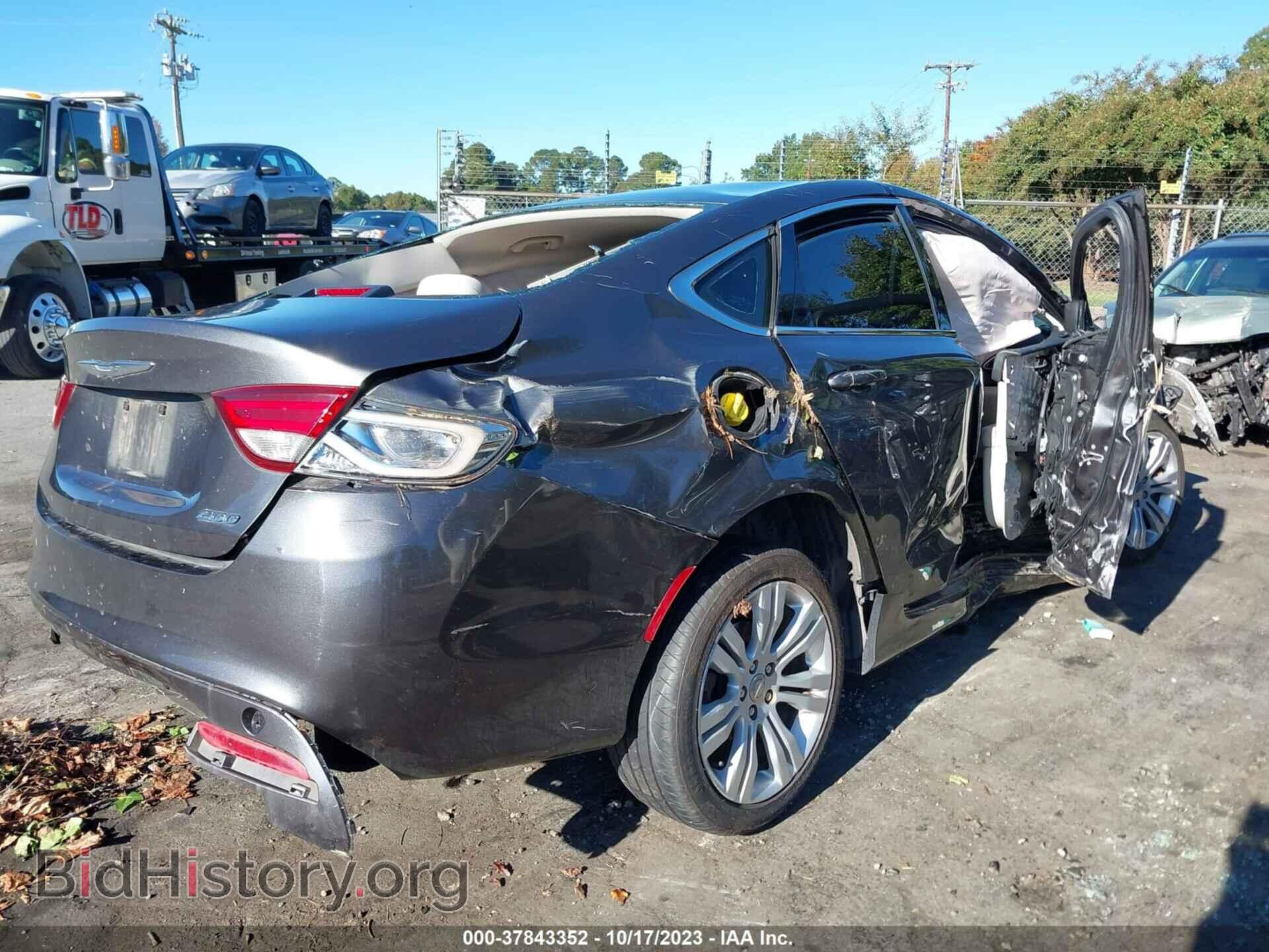 2015 CHRYSLER 200 - VIN: 1C3CCCAB2FN588733 - Фото 4