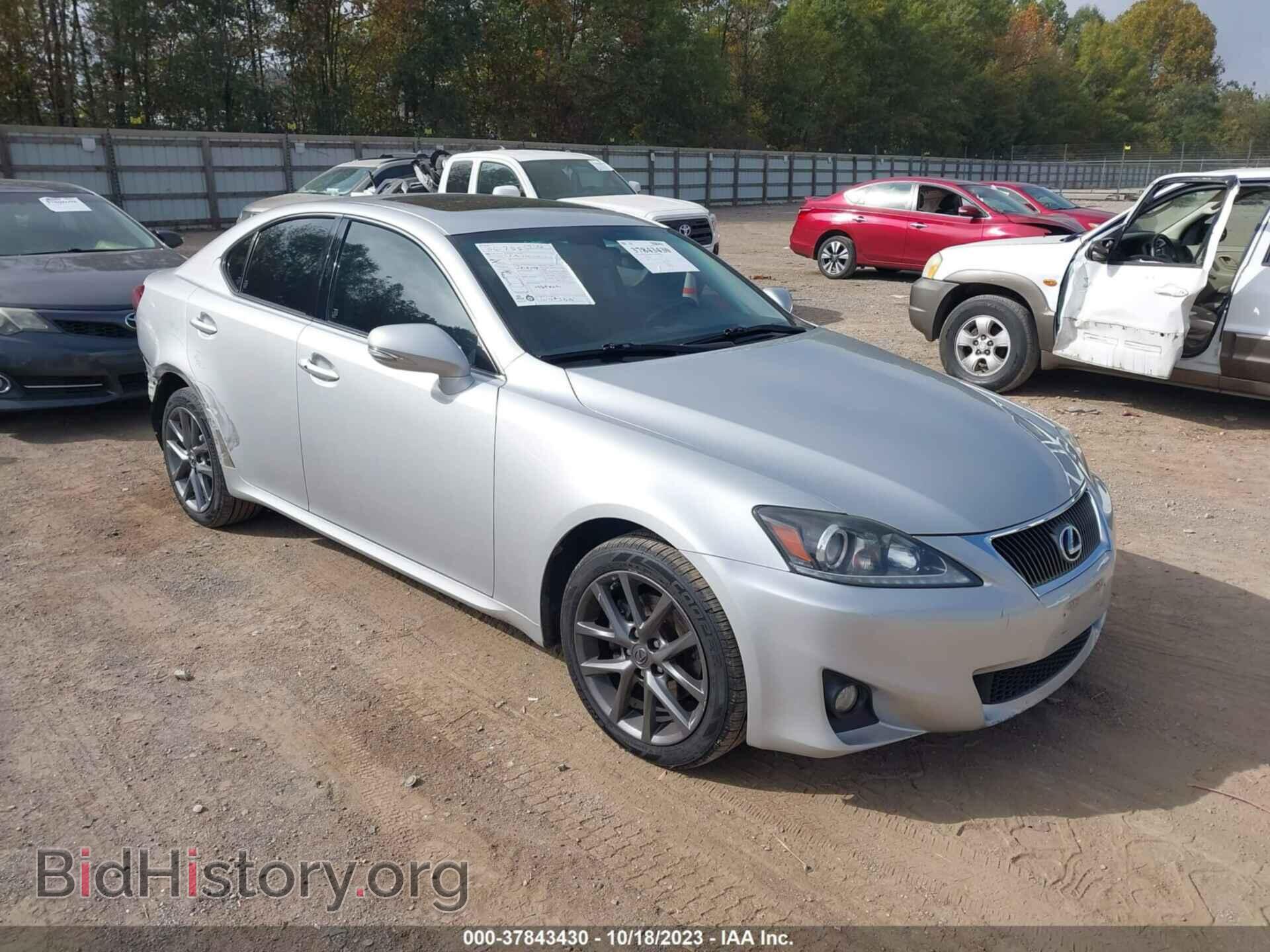 Photo JTHCF5C2XB5045876 - LEXUS IS 250 2011