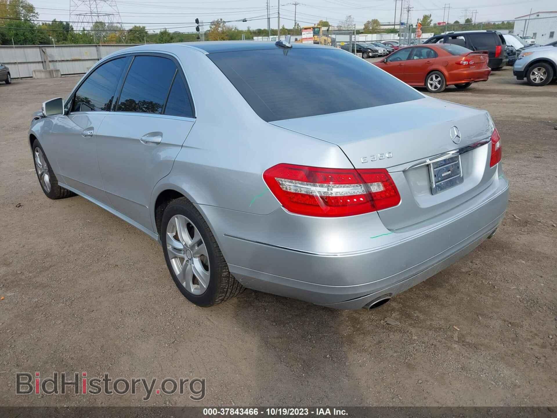 2011 MERCEDES-BENZ E-CLASS - VIN: WDDHF8HB8BA500965 - Фото 3