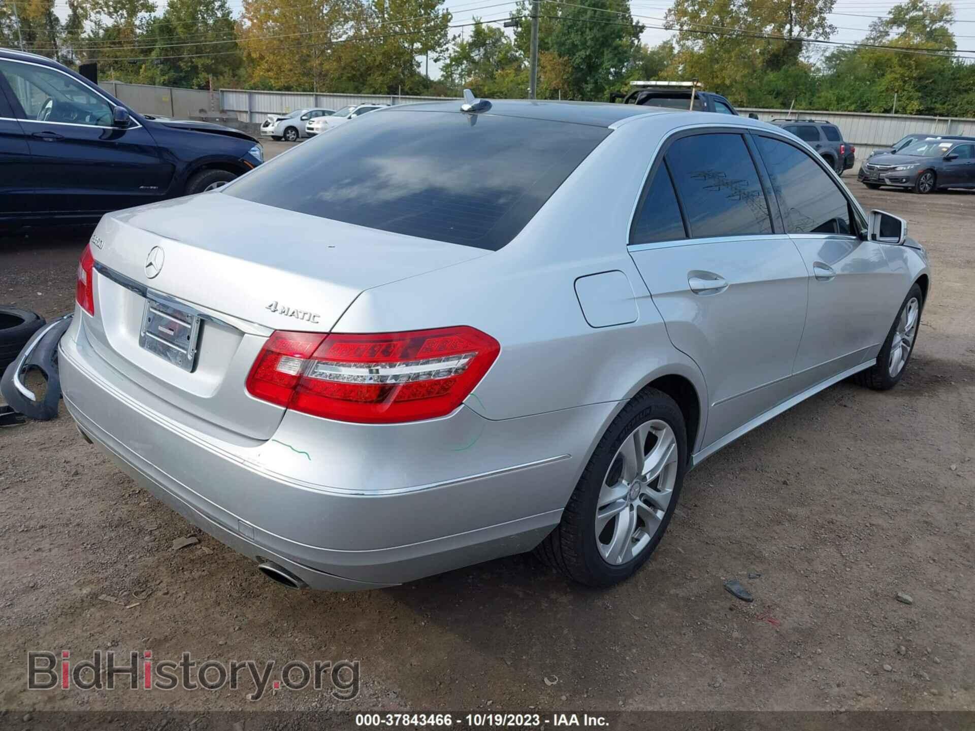 2011 MERCEDES-BENZ E-CLASS - VIN: WDDHF8HB8BA500965 - Фото 4