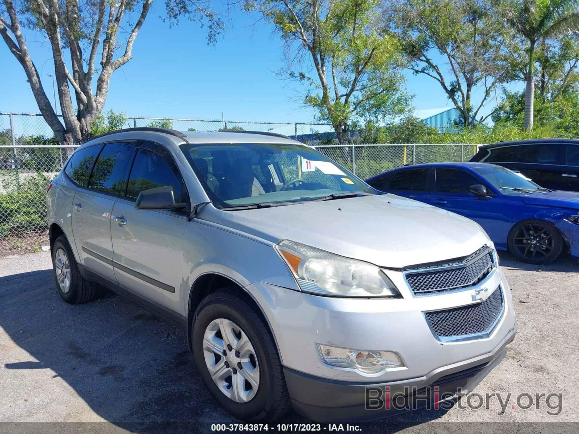 Photo 1GNKREED6BJ369893 - CHEVROLET TRAVERSE 2011