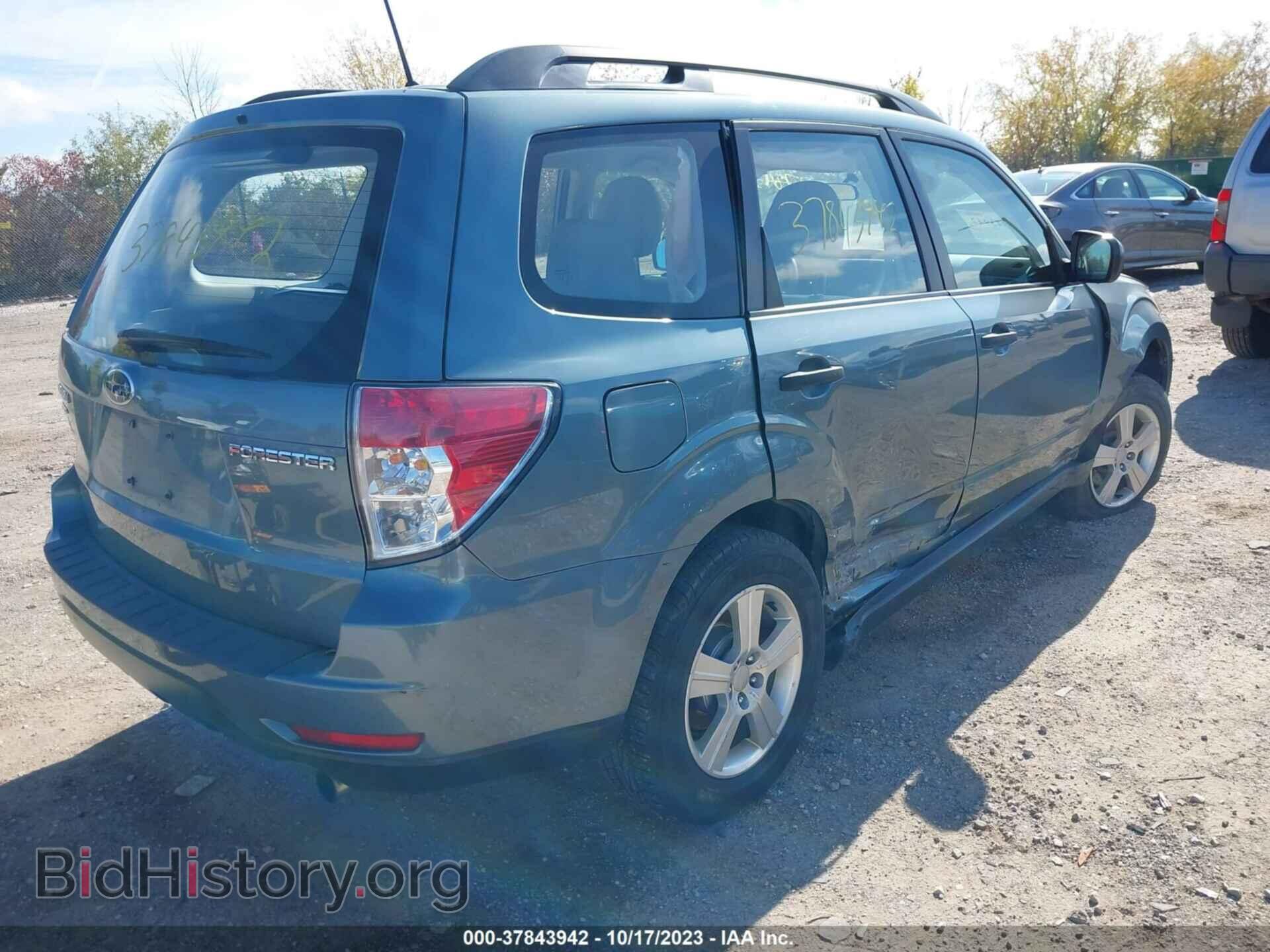 2011 SUBARU FORESTER - VIN: JF2SHBBC2BG774461 - Фото 4