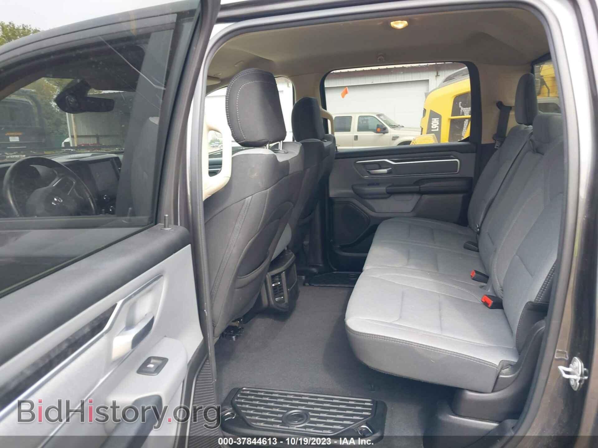 2019 RAM 1500 - VIN: 1C6SRFFTXKN815791 - Фото 8