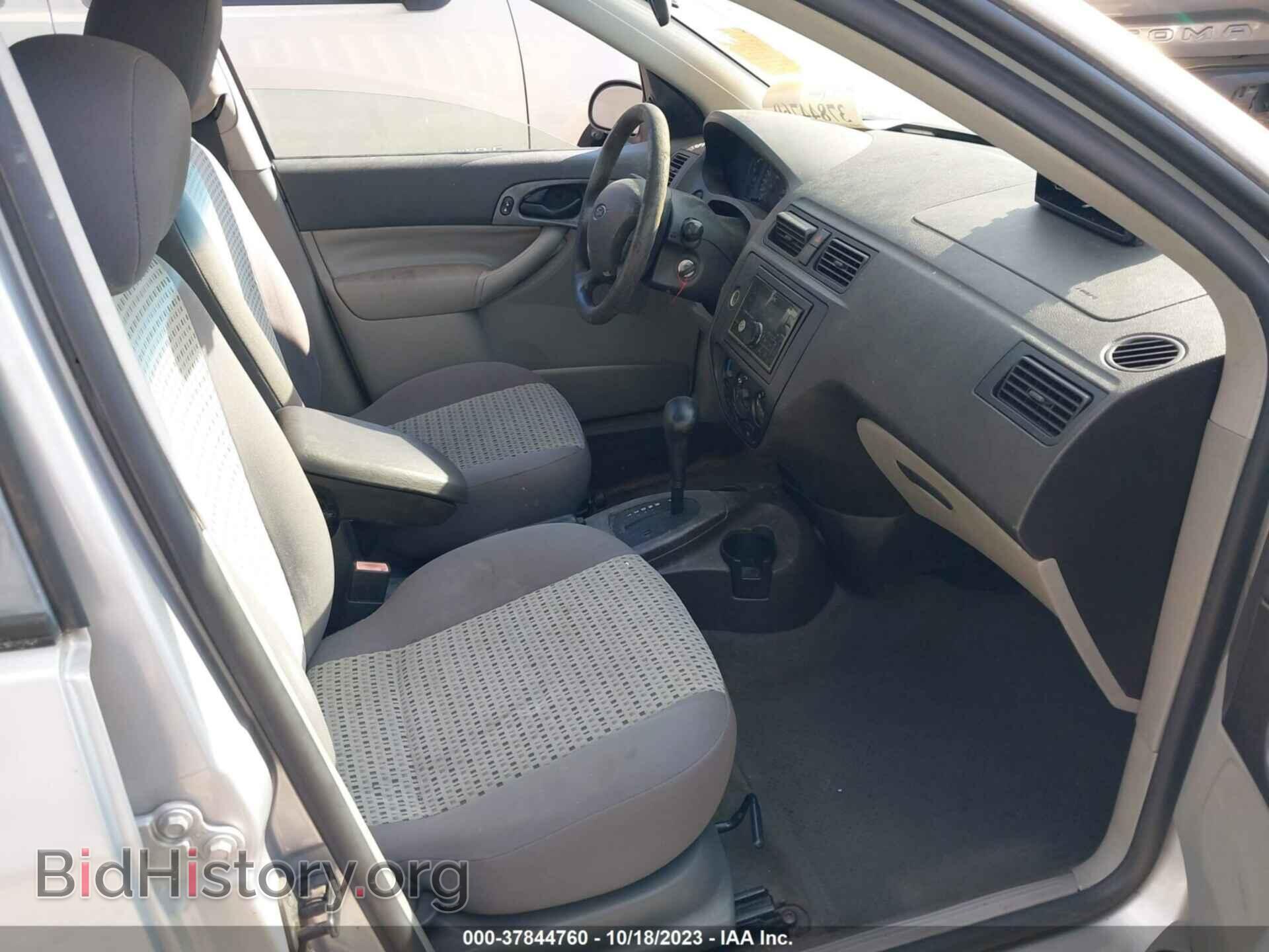 2007 FORD FOCUS - VIN: 1FAHP34NX7W312913 - Фото 5