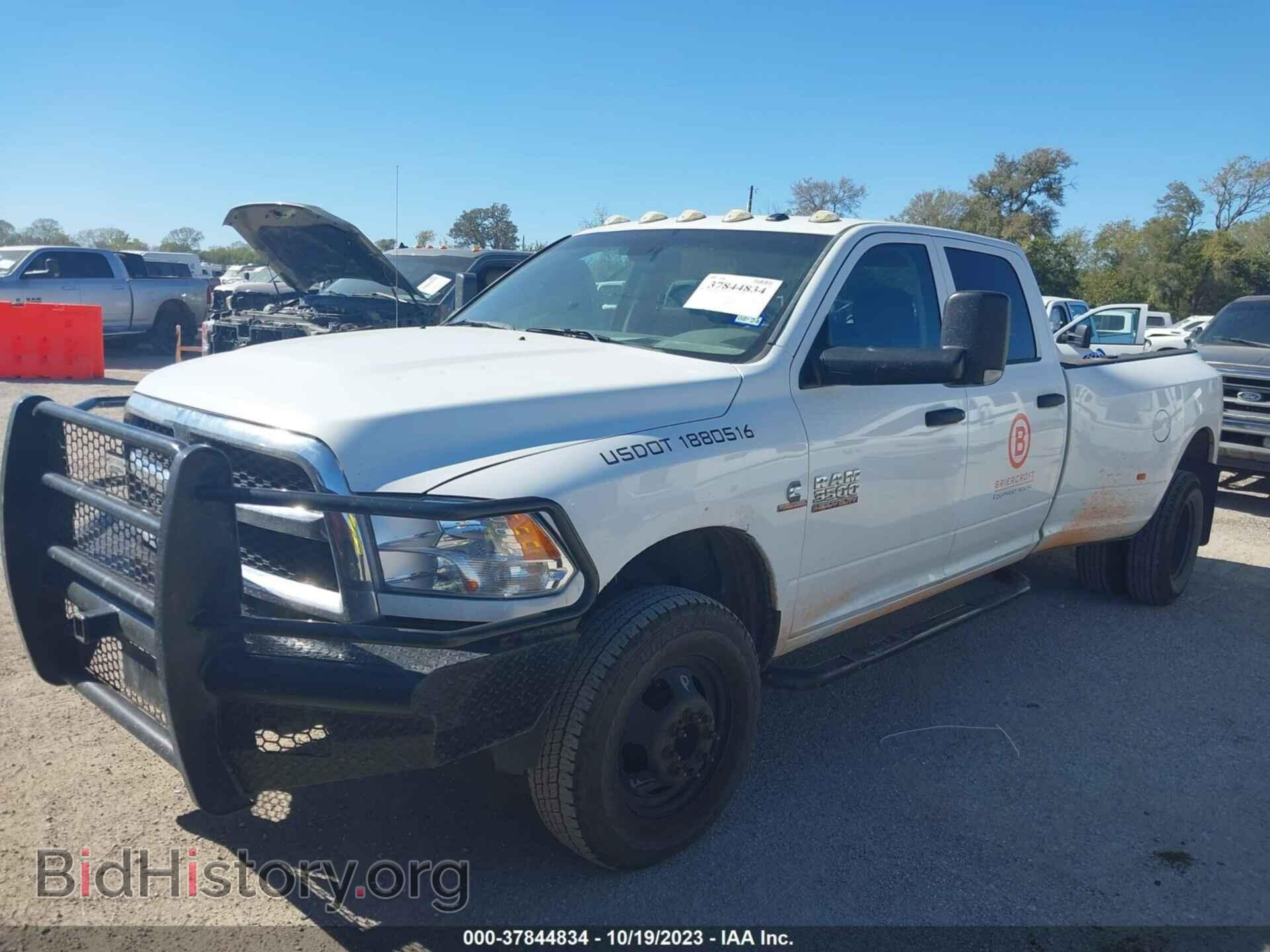 2014 RAM 3500 - VIN: 3C63RRGL0EG293142 - Фото 2