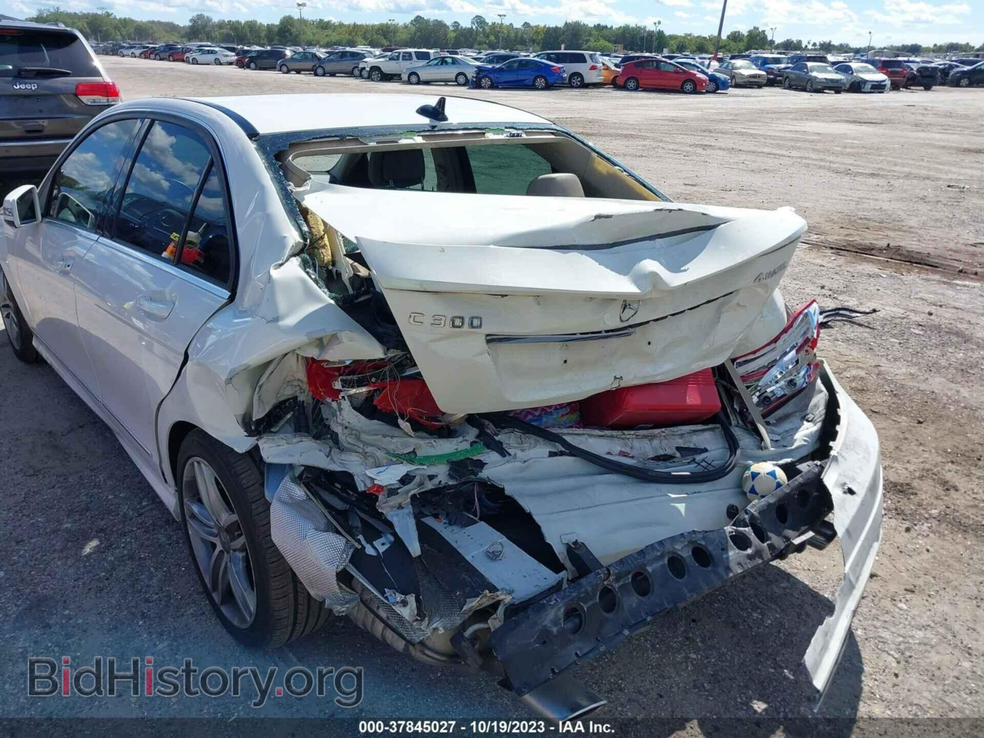 2012 MERCEDES-BENZ C-CLASS - VIN: WDDGF8BB7CA698606 - Фото 6